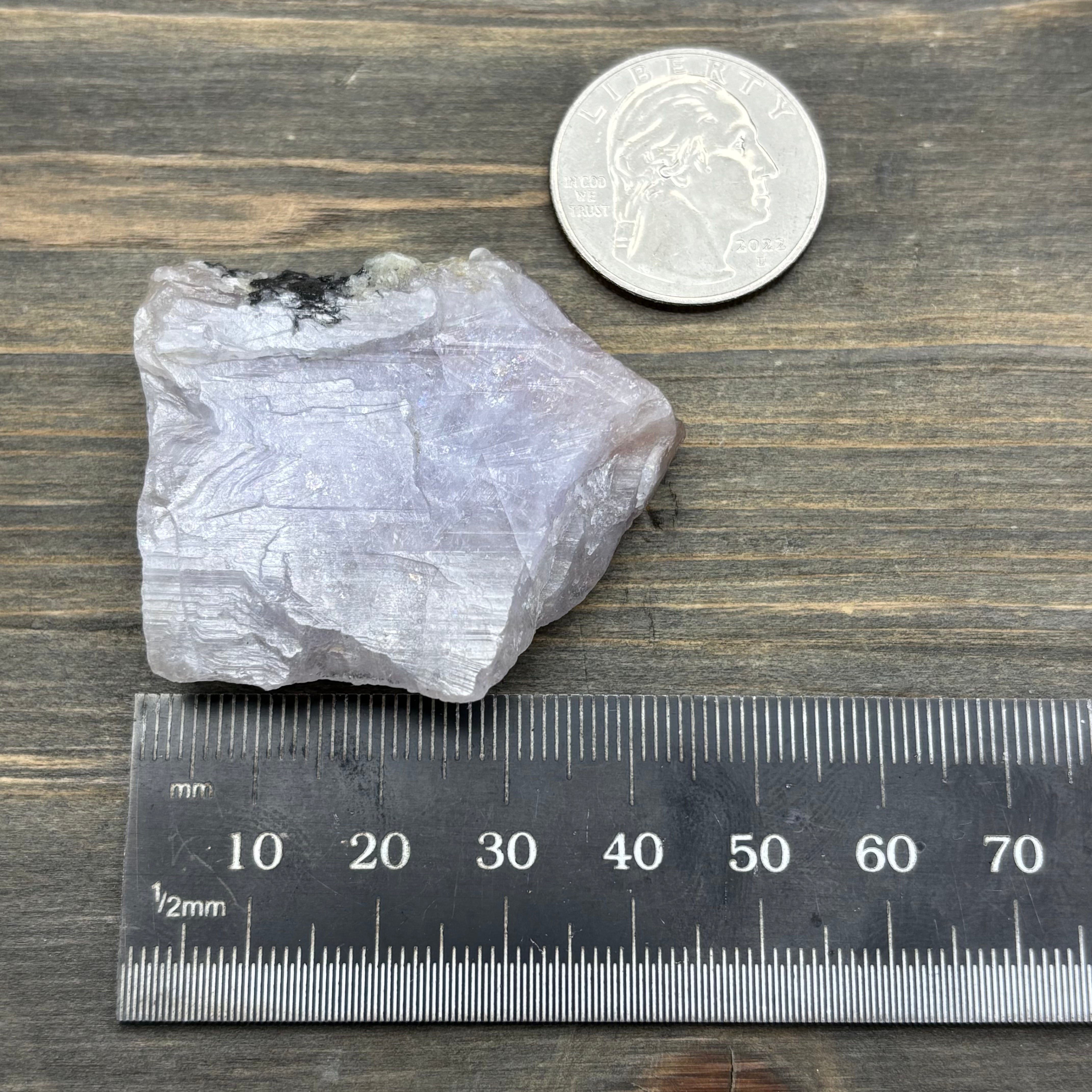 Fluorescent Mangano Axinite - 018