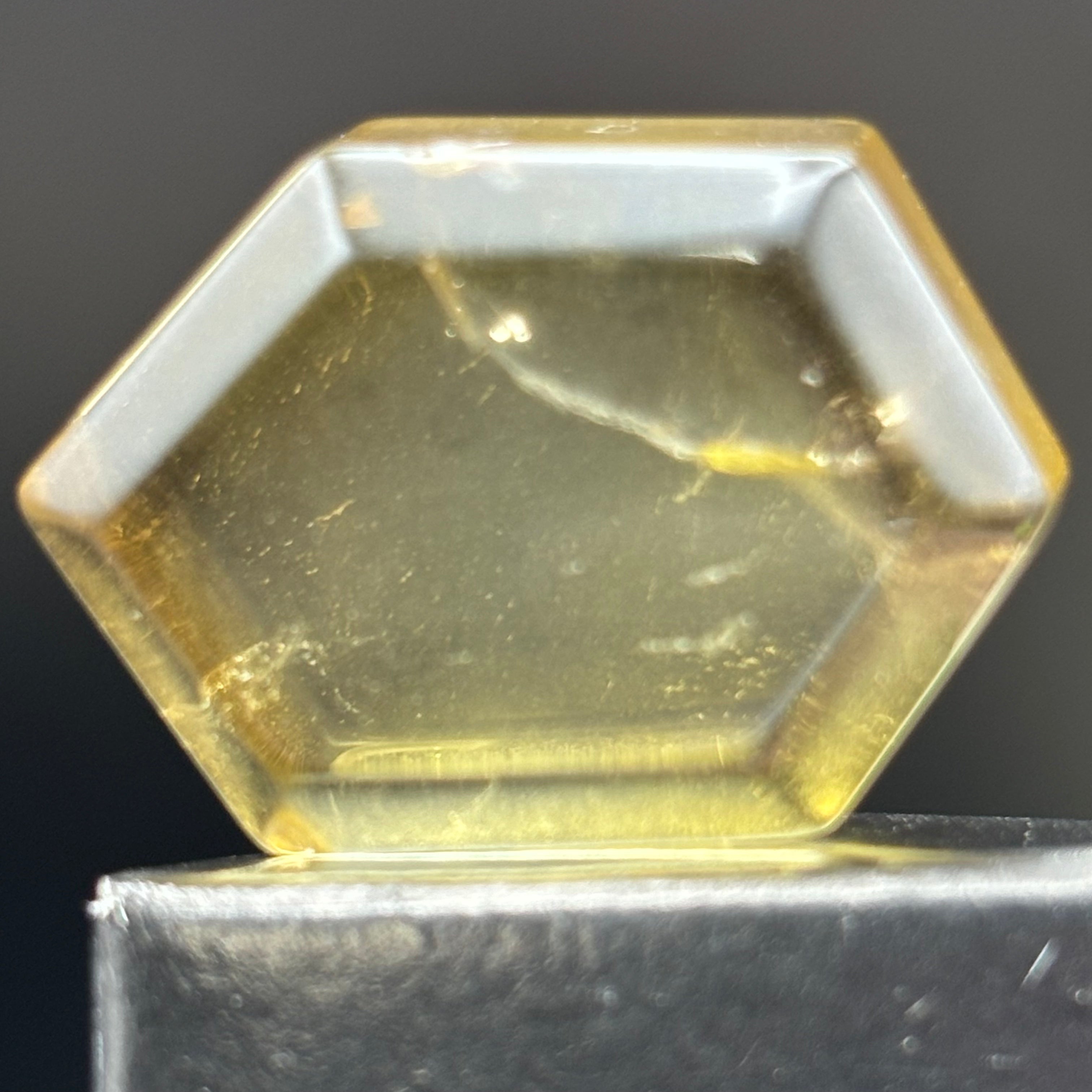 Citrine Crystal Cross-Section - 045