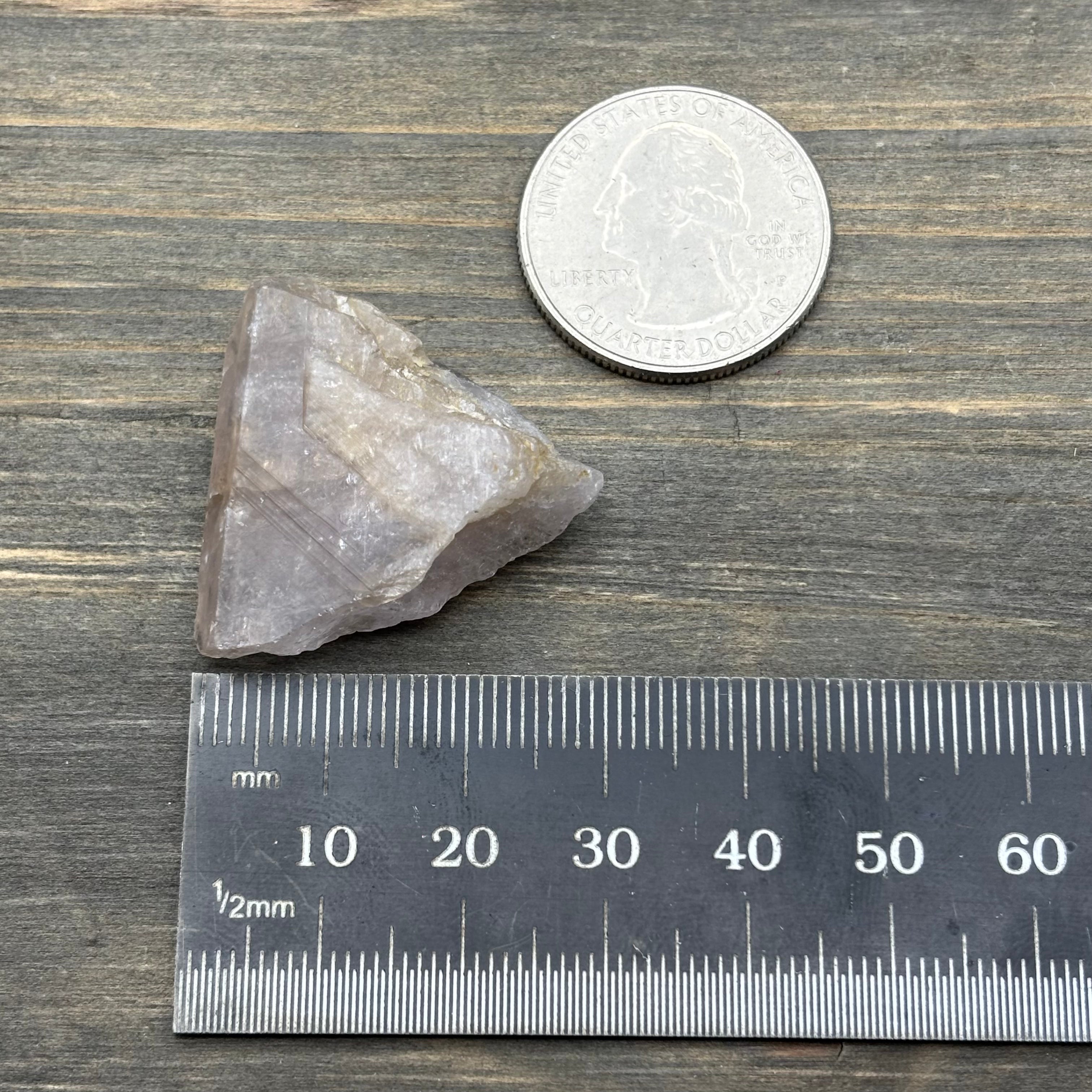 Fluorescent Mangano Axinite - 023