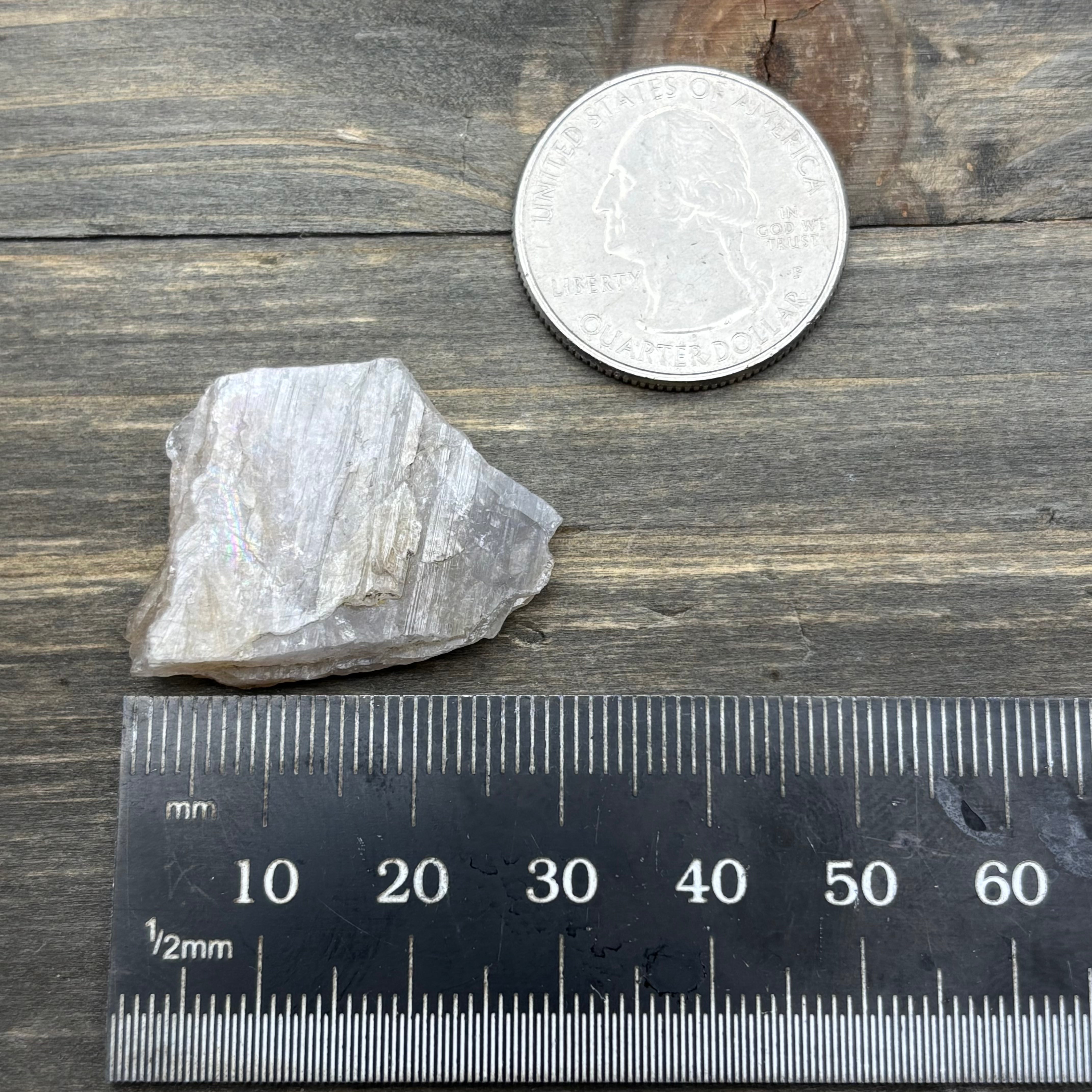 Fluorescent Mangano Axinite - 031