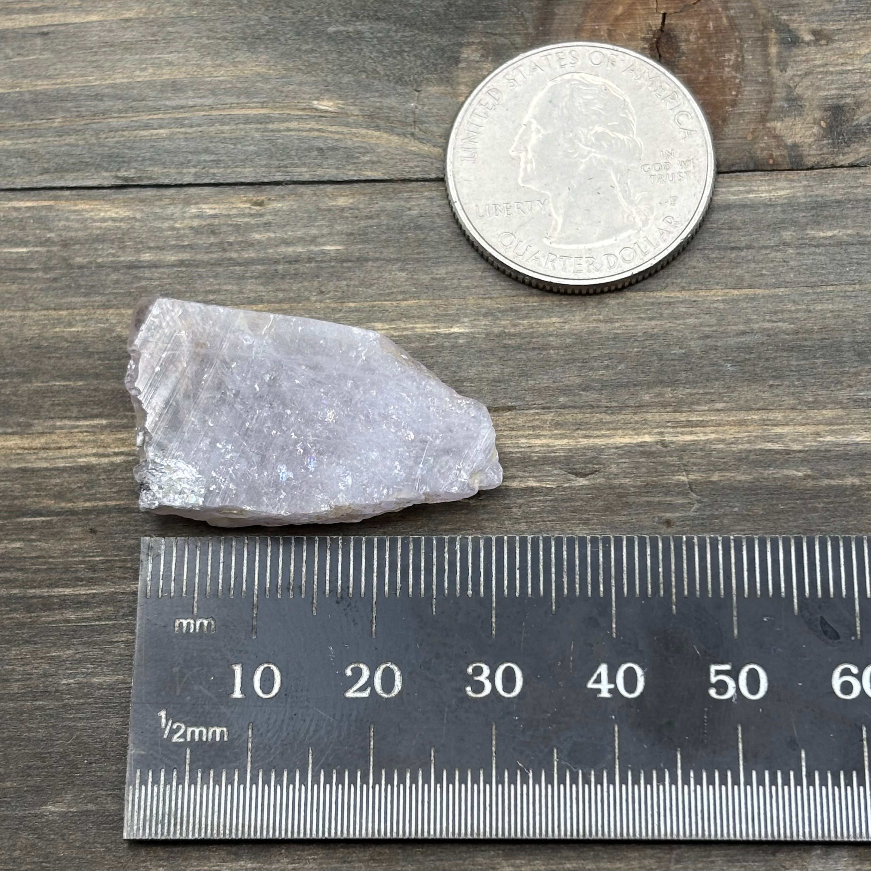 Fluorescent Mangano Axinite - 032