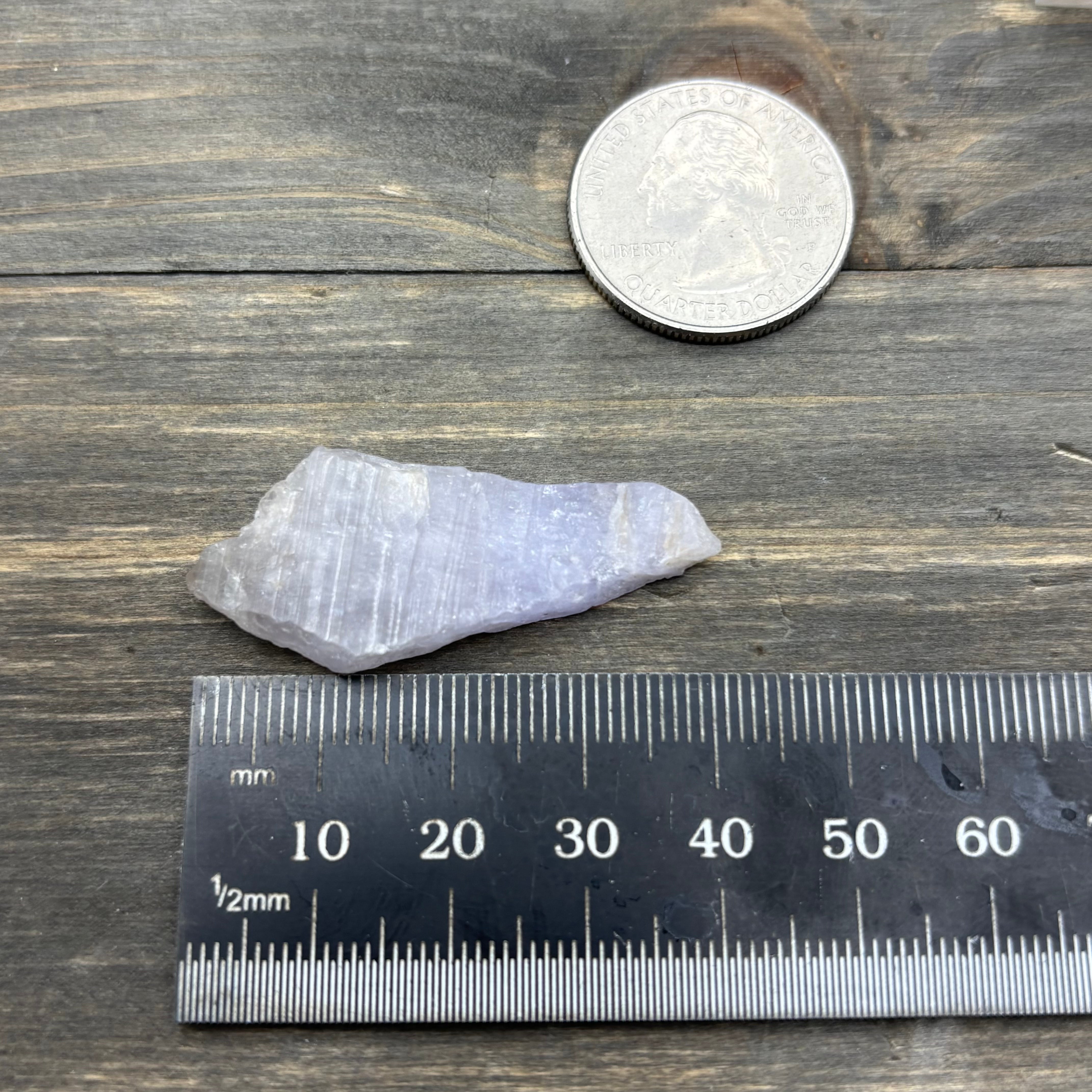 Fluorescent Mangano Axinite - 054