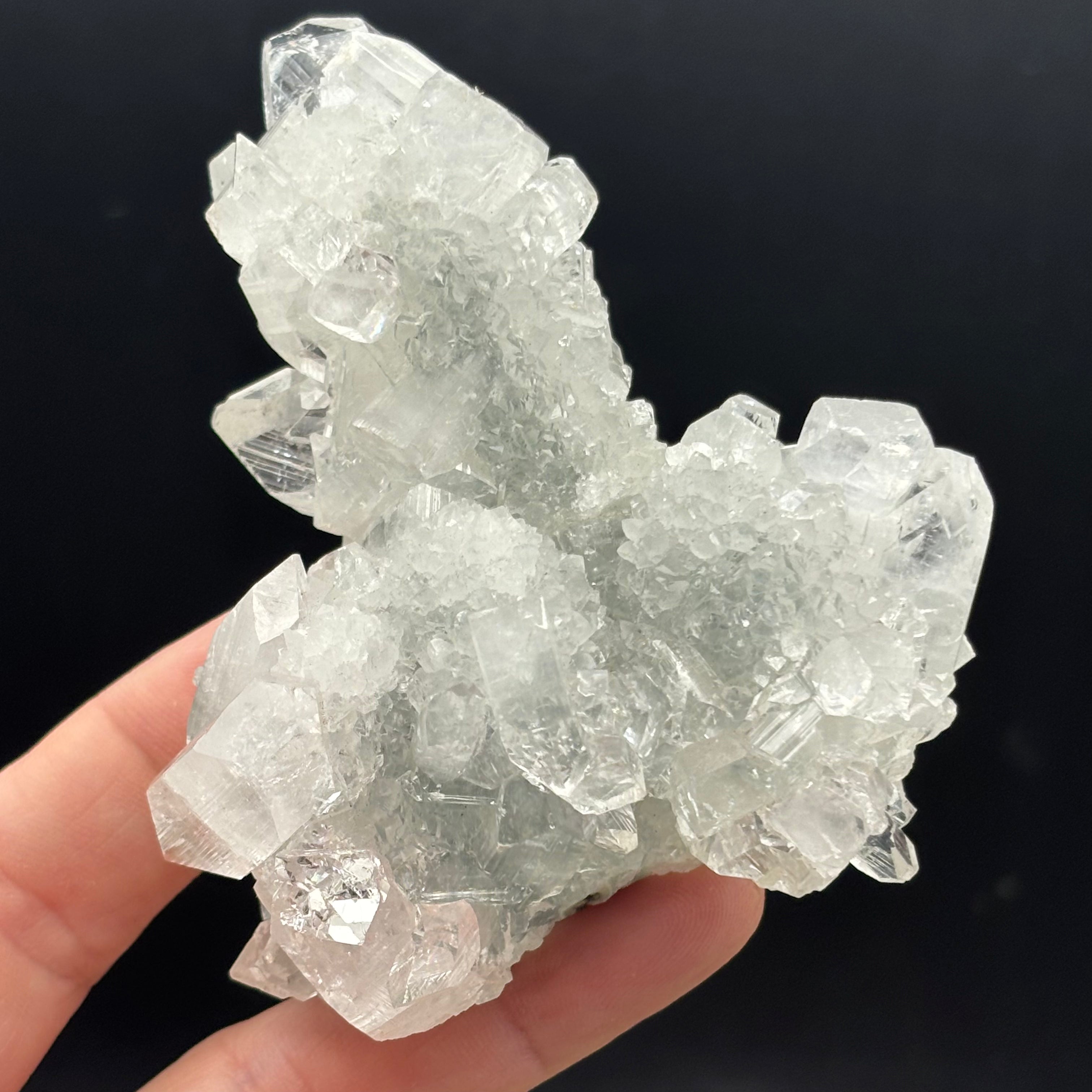 Apophyllite Crystal - 750