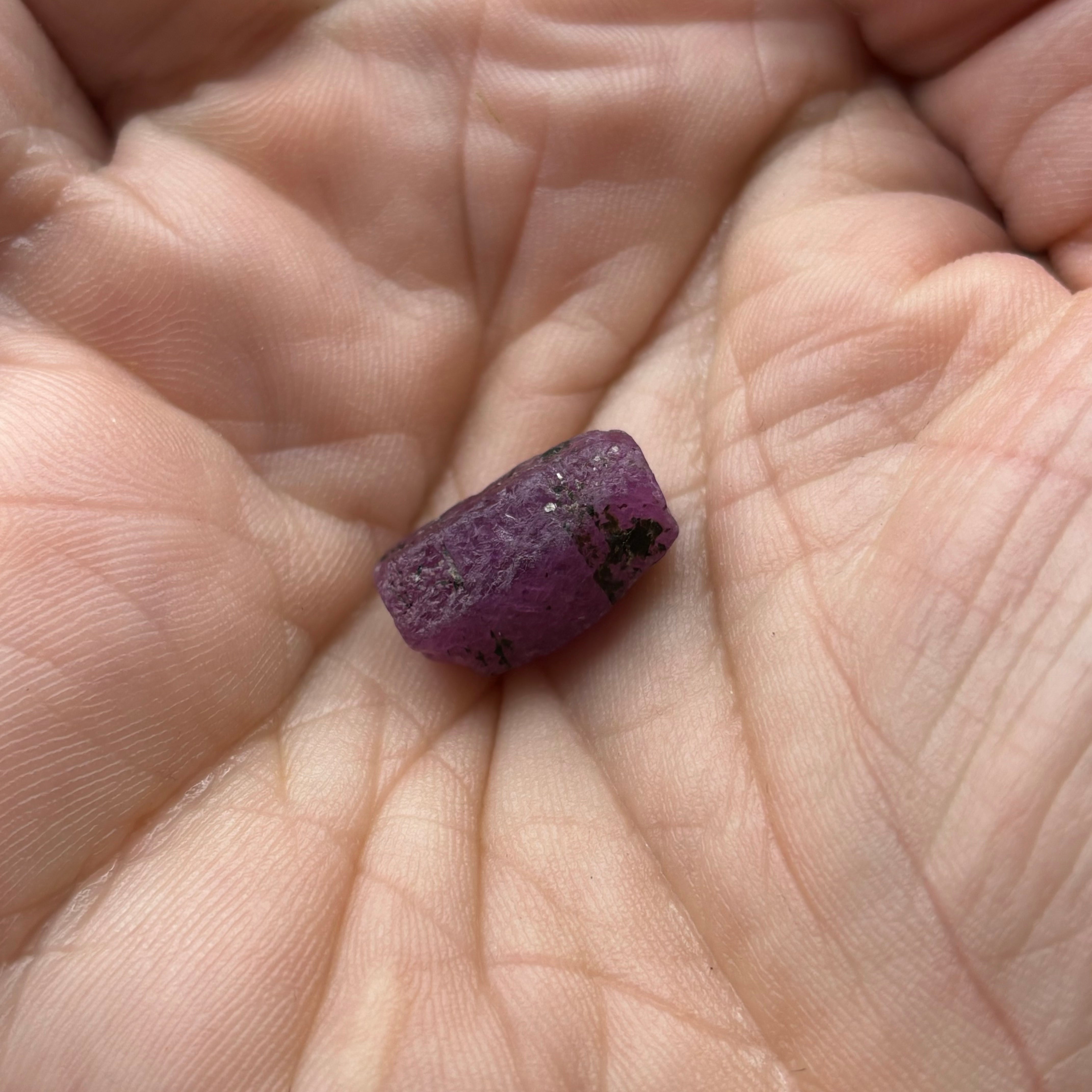 Ruby Crystal, Guinea - 005