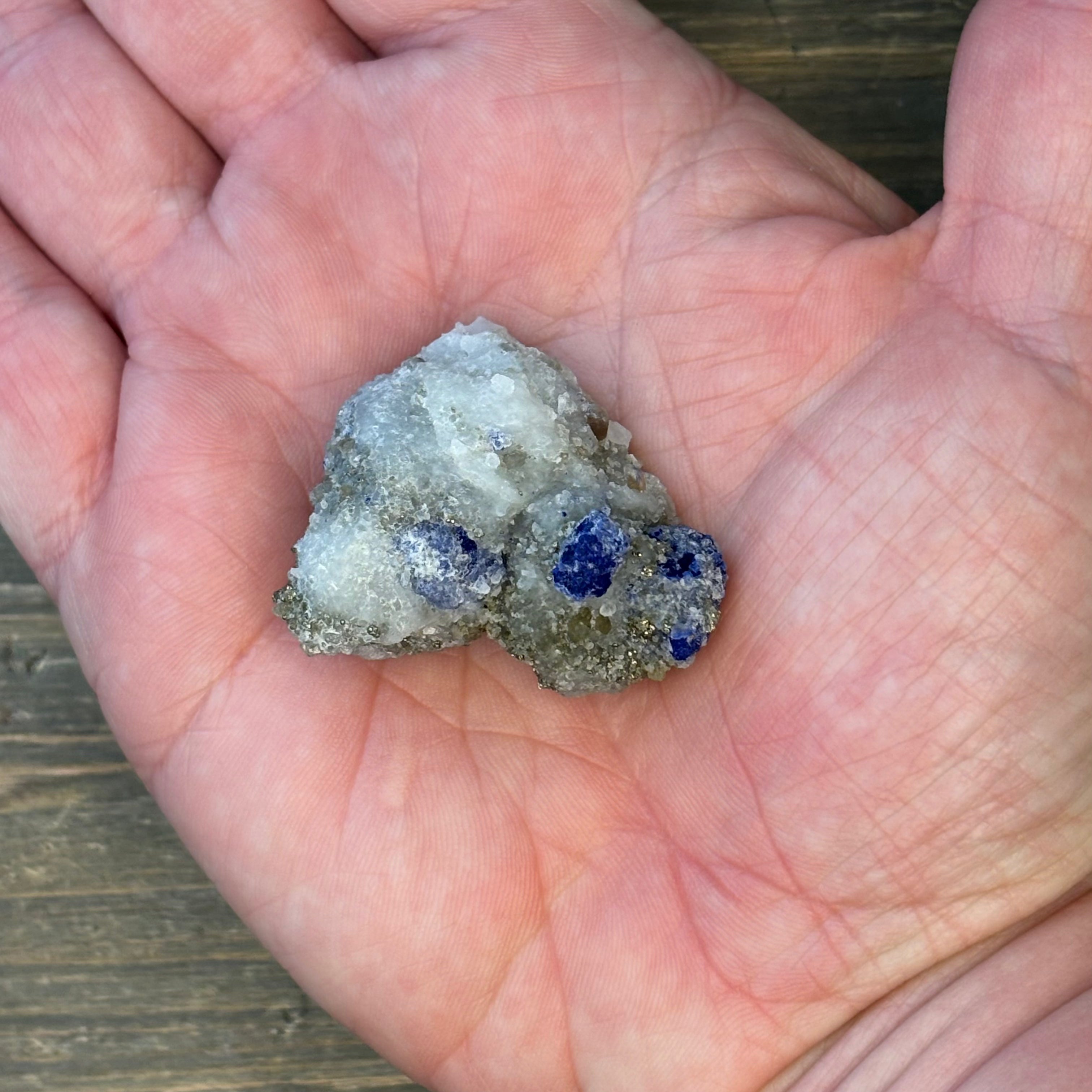 Lapis Lazuli (Lazurite) - 011