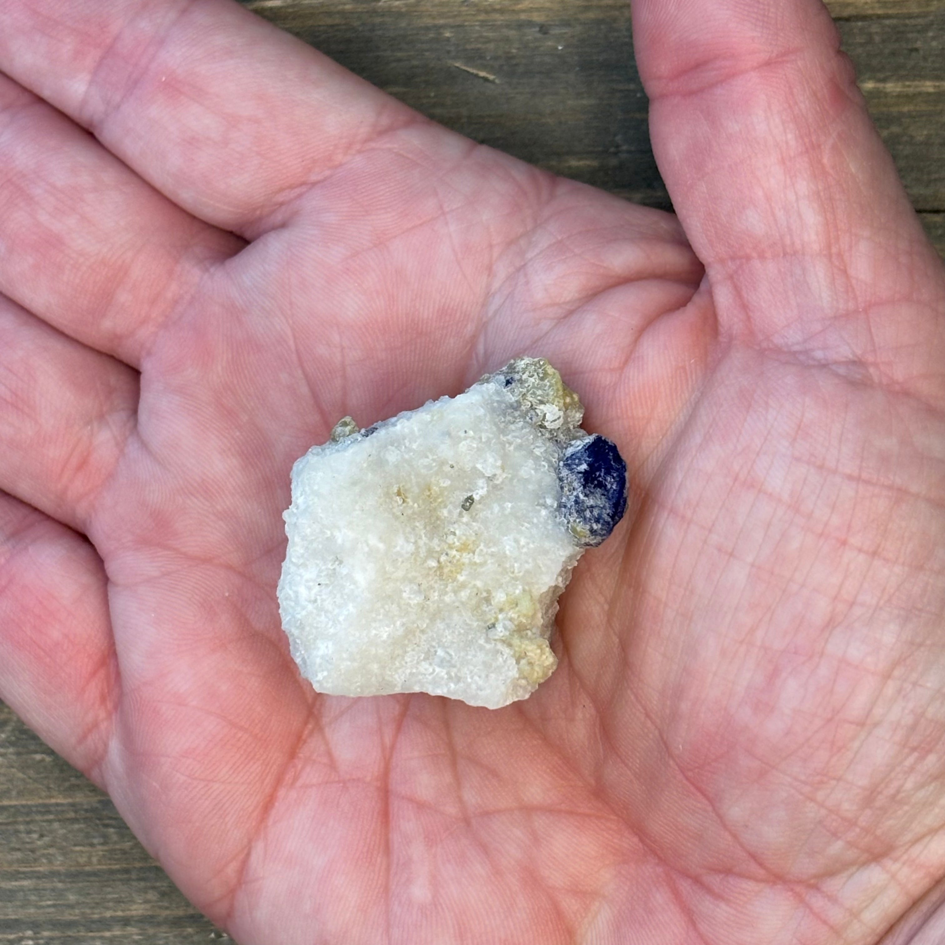 Lapis Lazuli (Lazurite) - 012