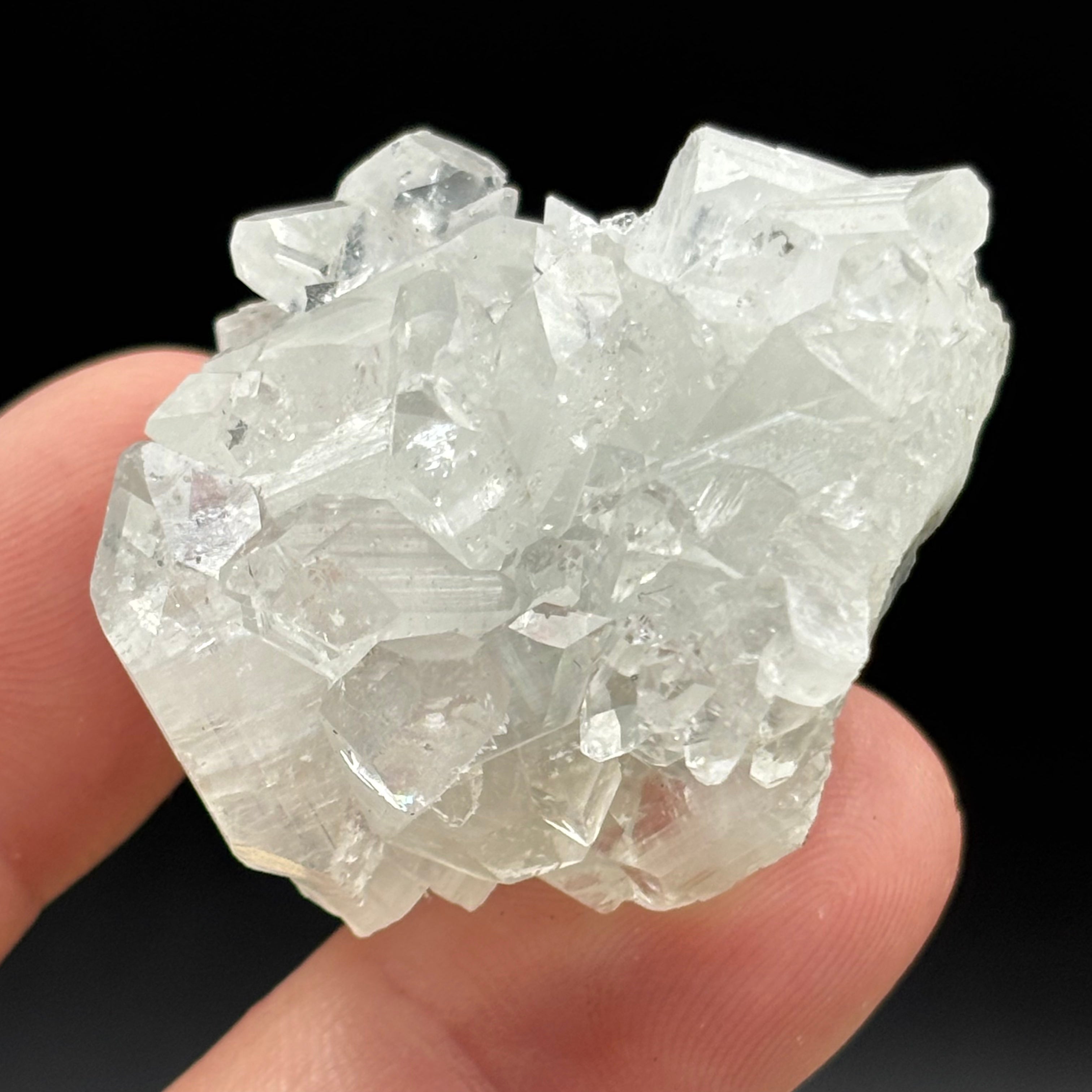 Apophyllite Crystal - 800