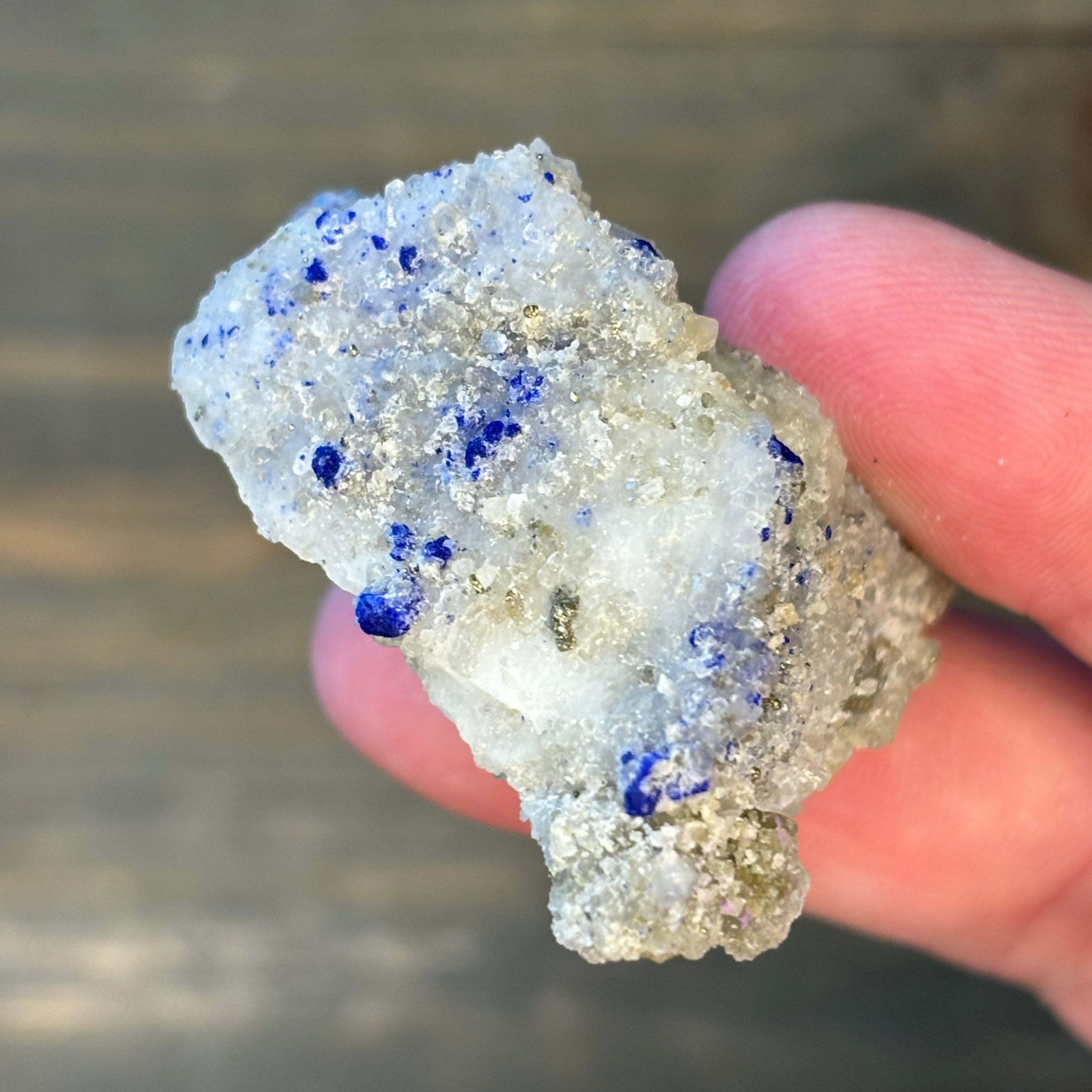 Lapis Lazuli (Lazurite) - 043
