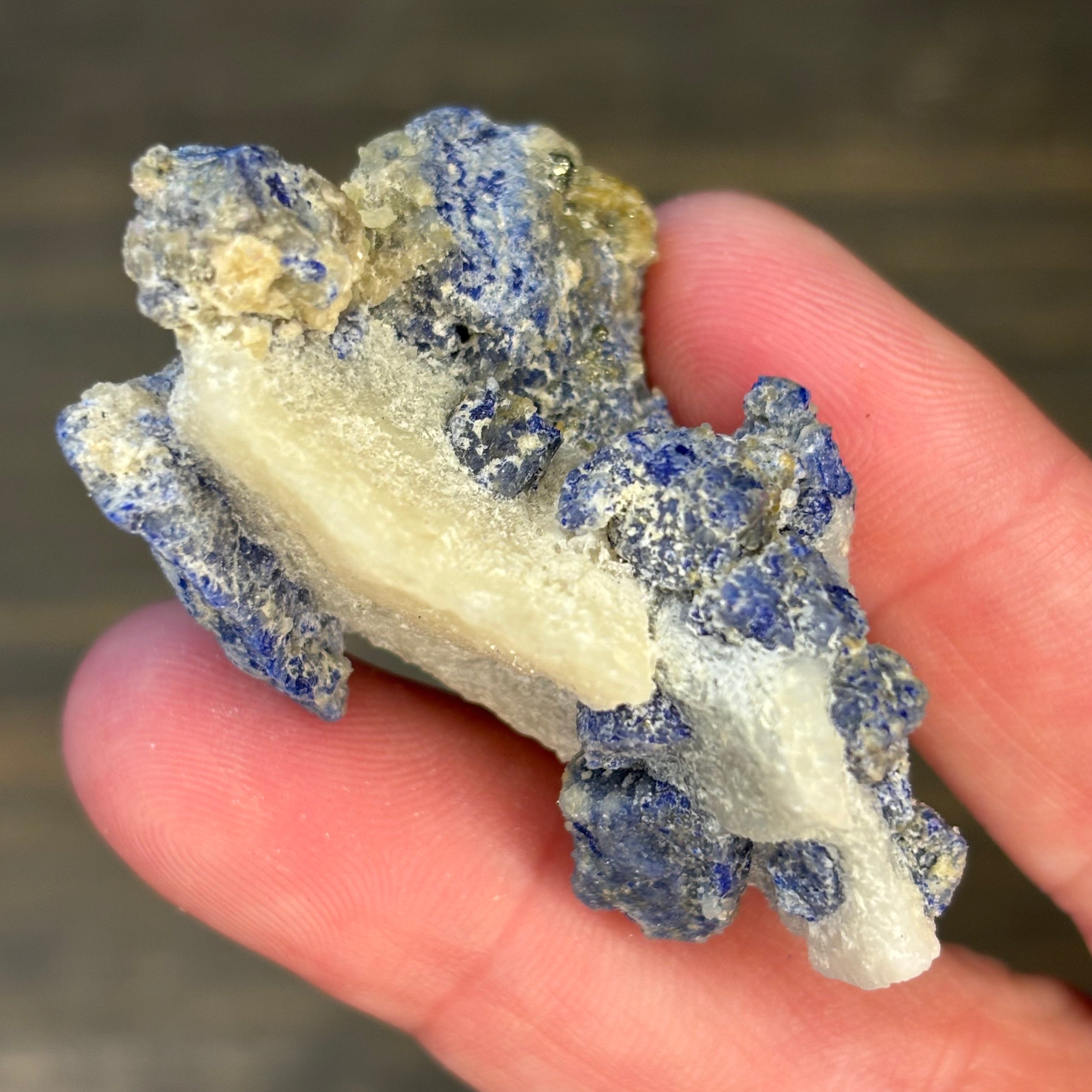 Lapis Lazuli (Lazurite) - 064