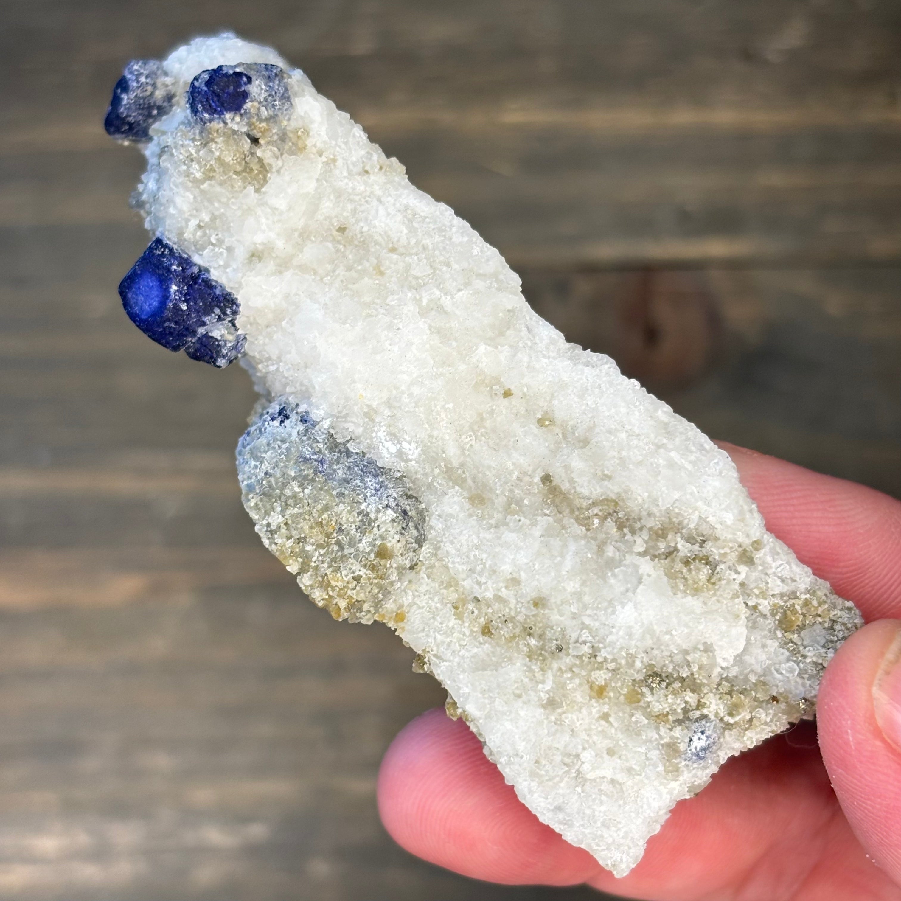 Lapis Lazuli (Lazurite) - 075