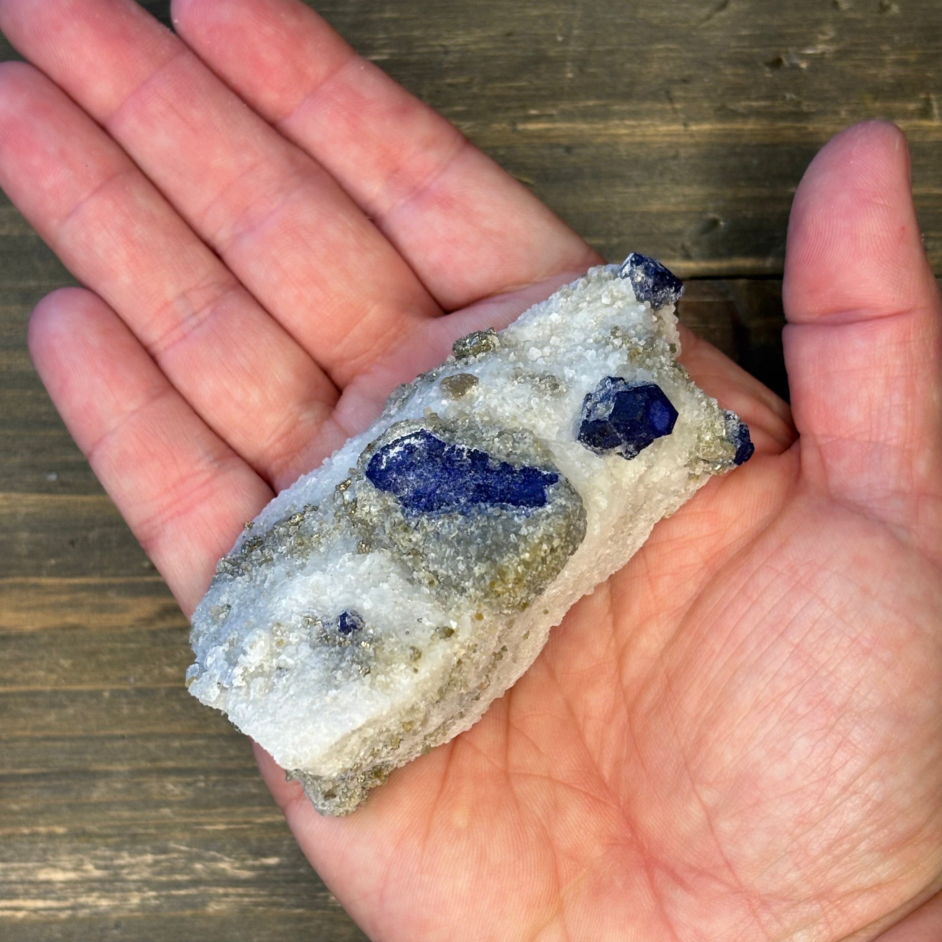 Lapis Lazuli (Lazurite) - 075