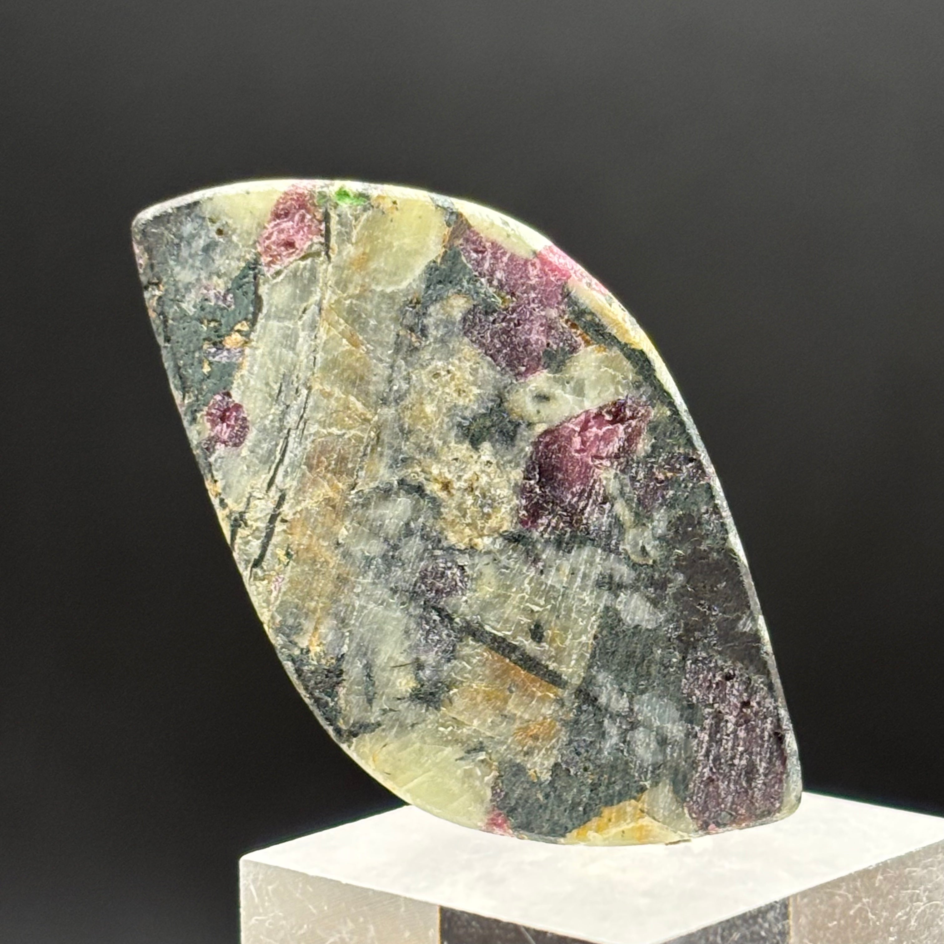 Eudialyte Cabochon - 003