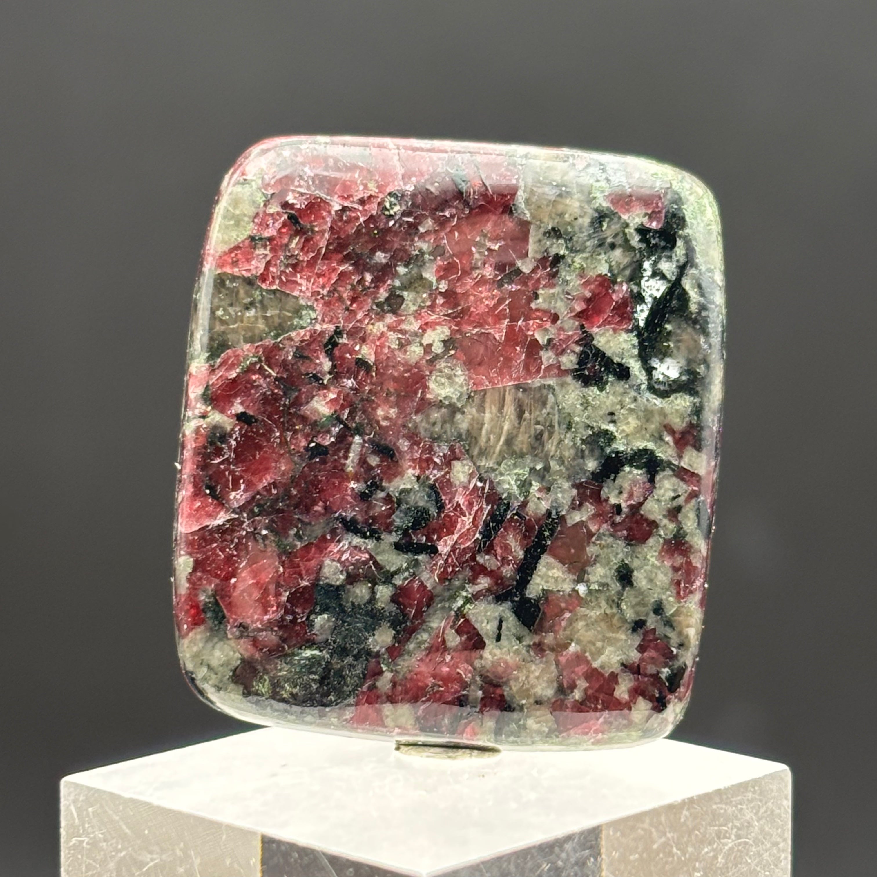 Eudialyte Cabochon - 004