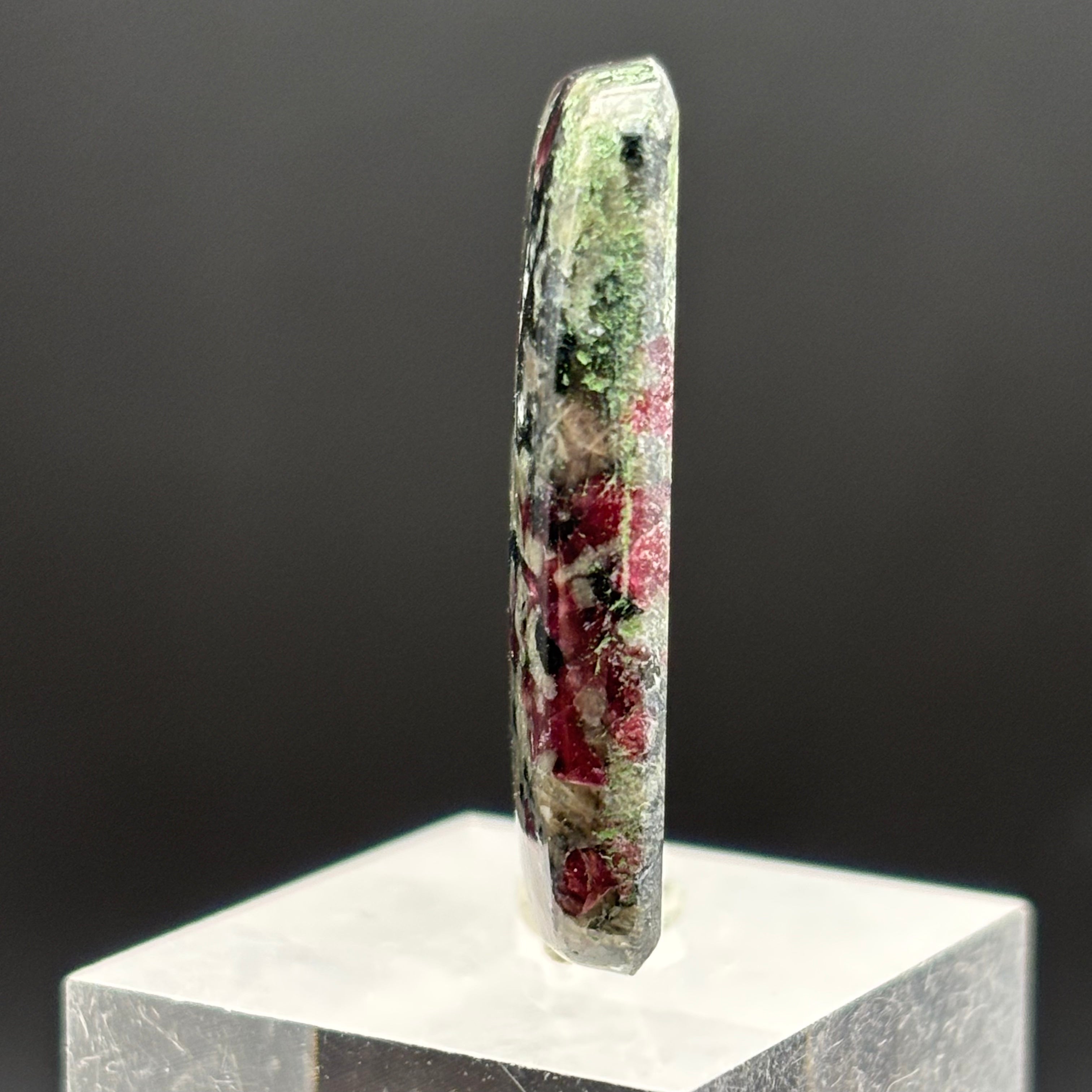 Eudialyte Cabochon - 004