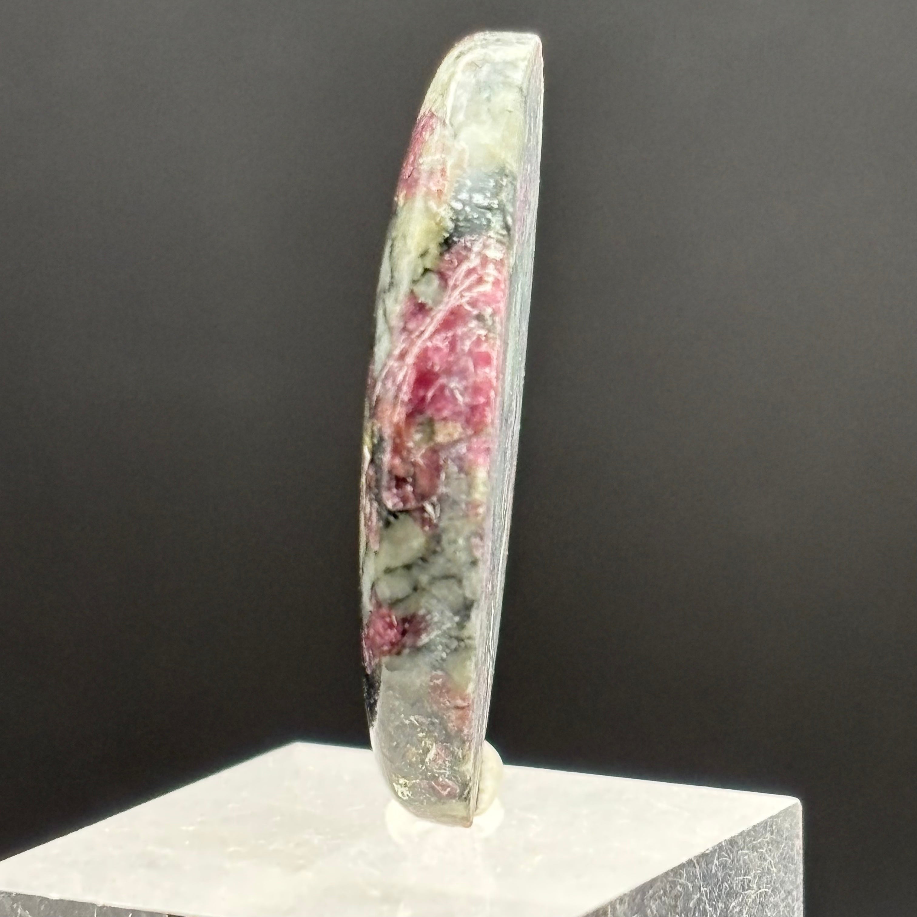 Eudialyte Cabochon - 005