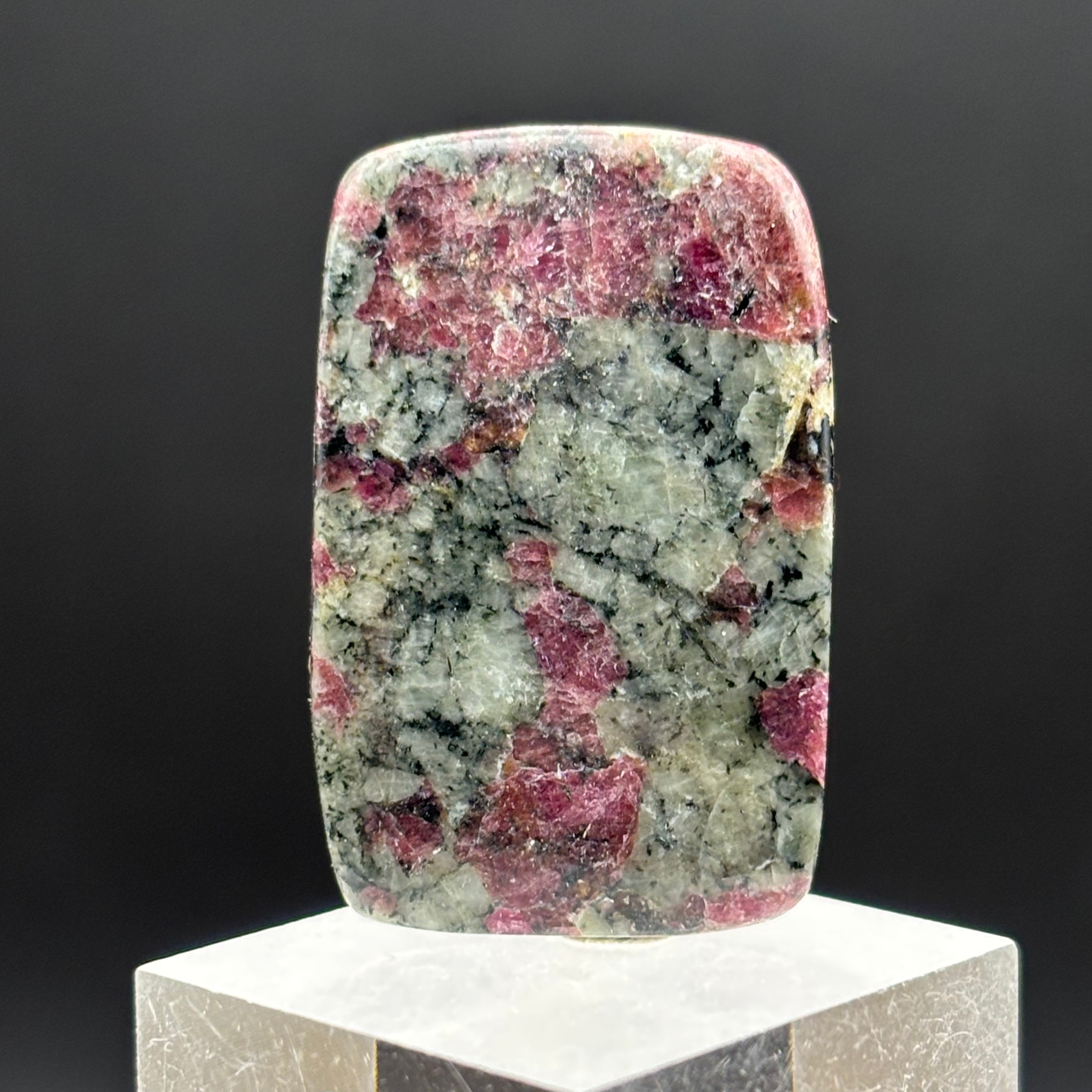 Eudialyte Cabochon - 006