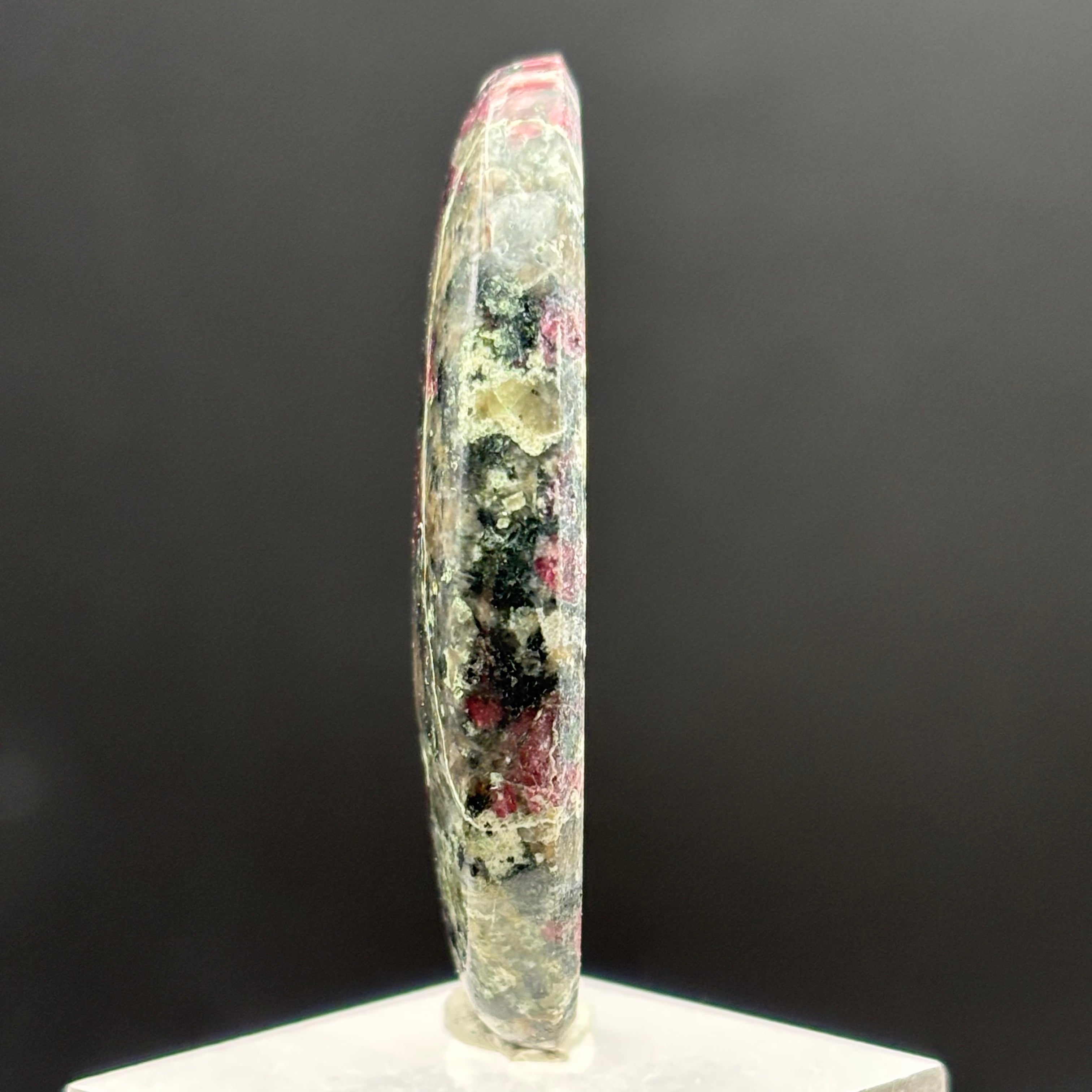 Eudialyte Cabochon - 007