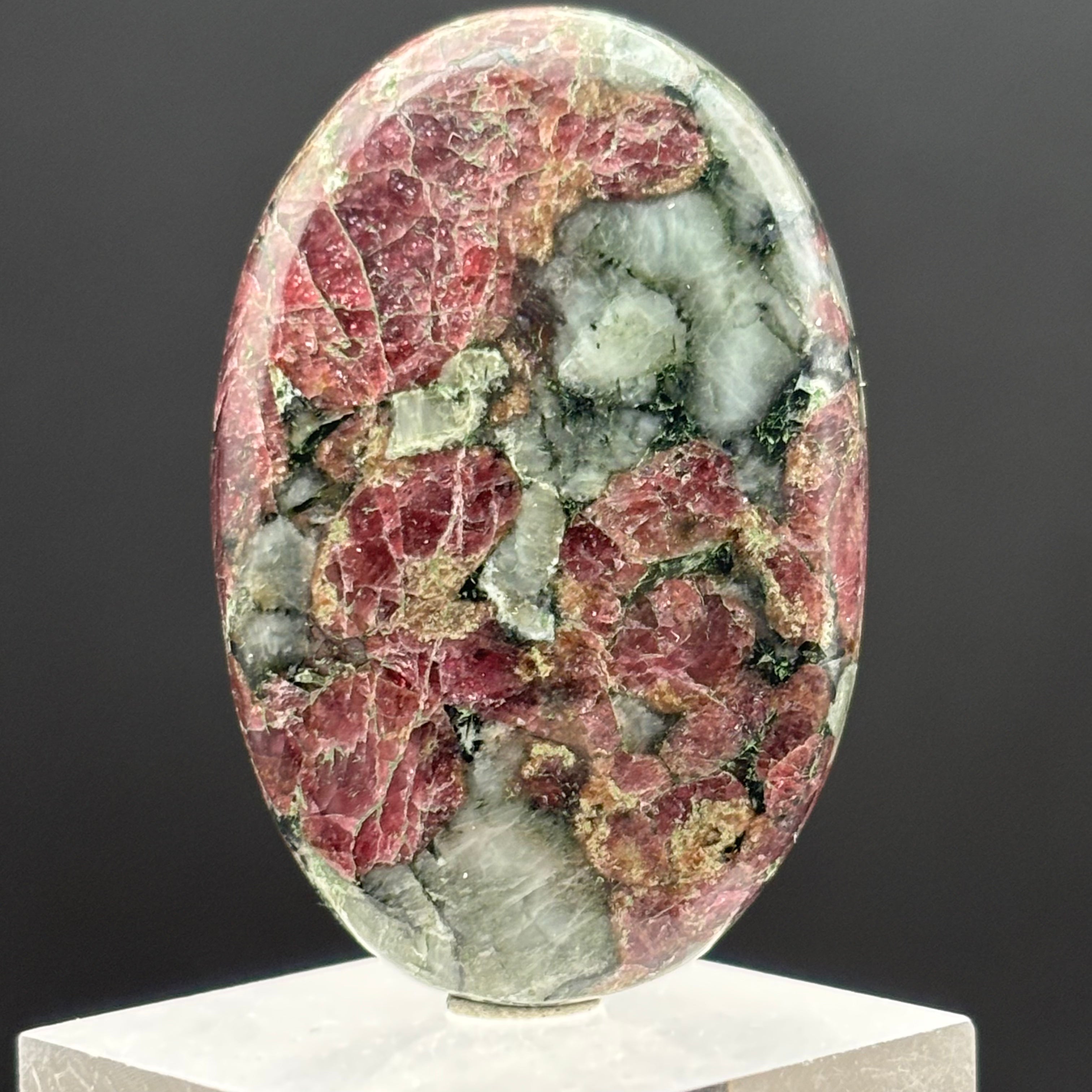 Eudialyte Cabochon - 009