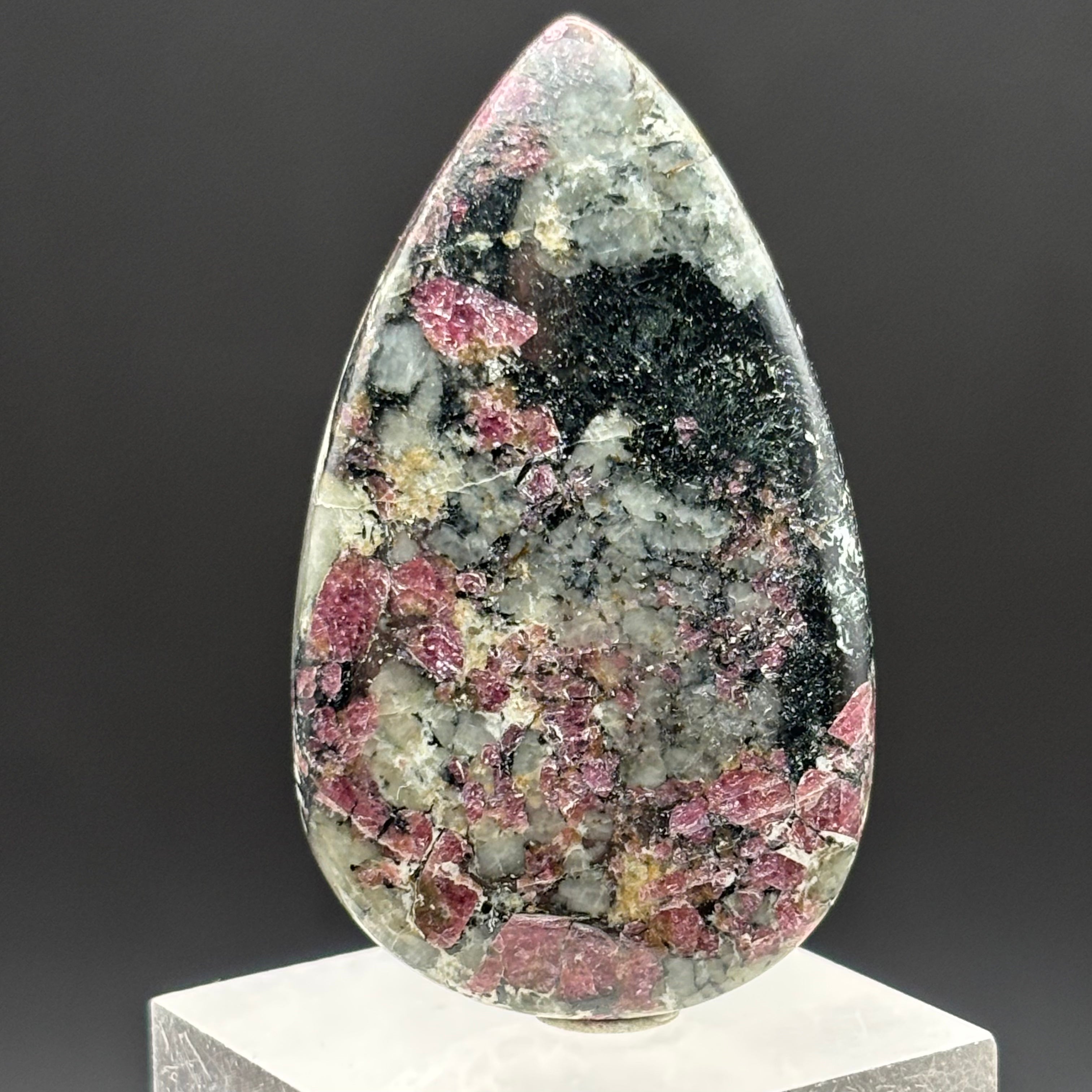 Eudialyte Cabochon - 016