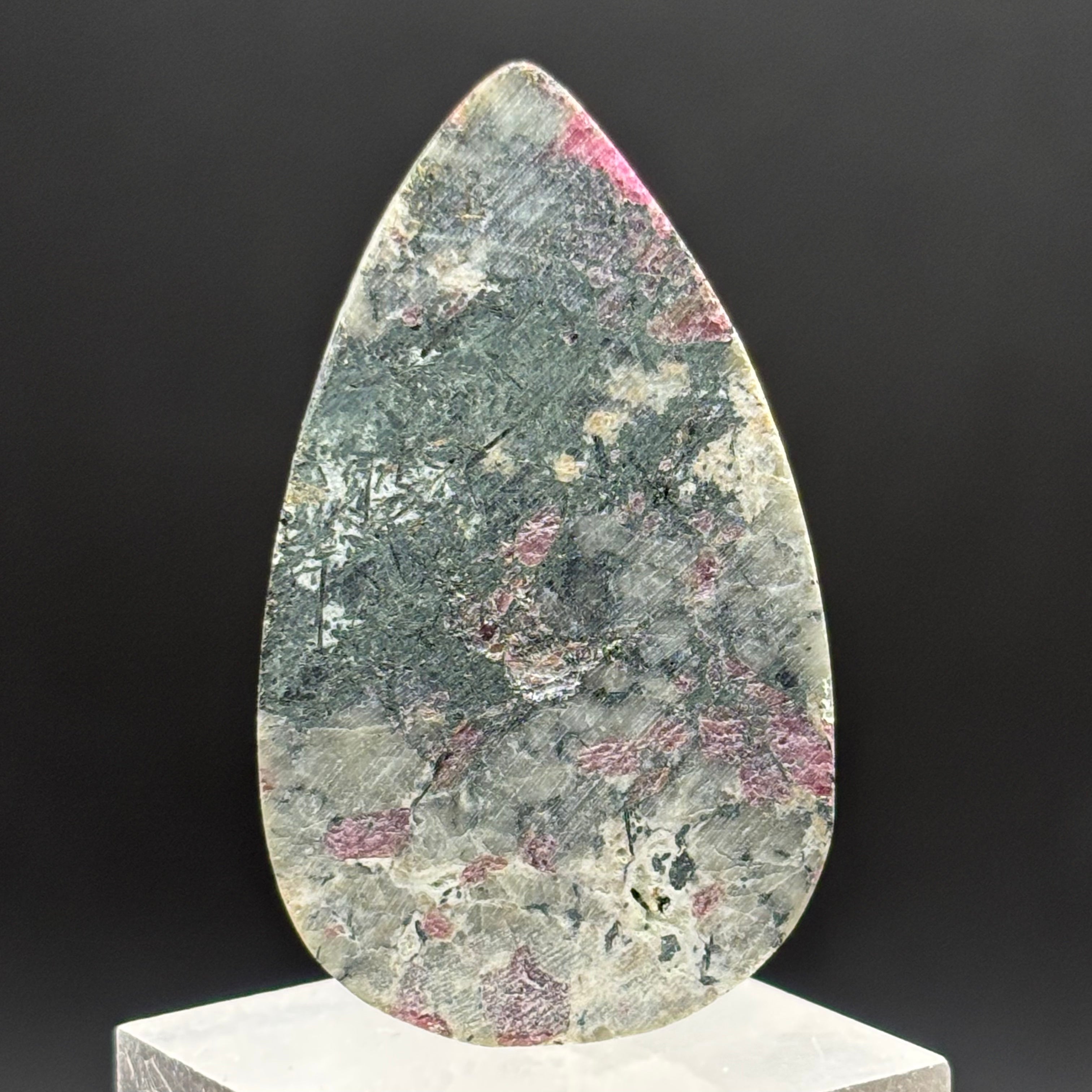 Eudialyte Cabochon - 016