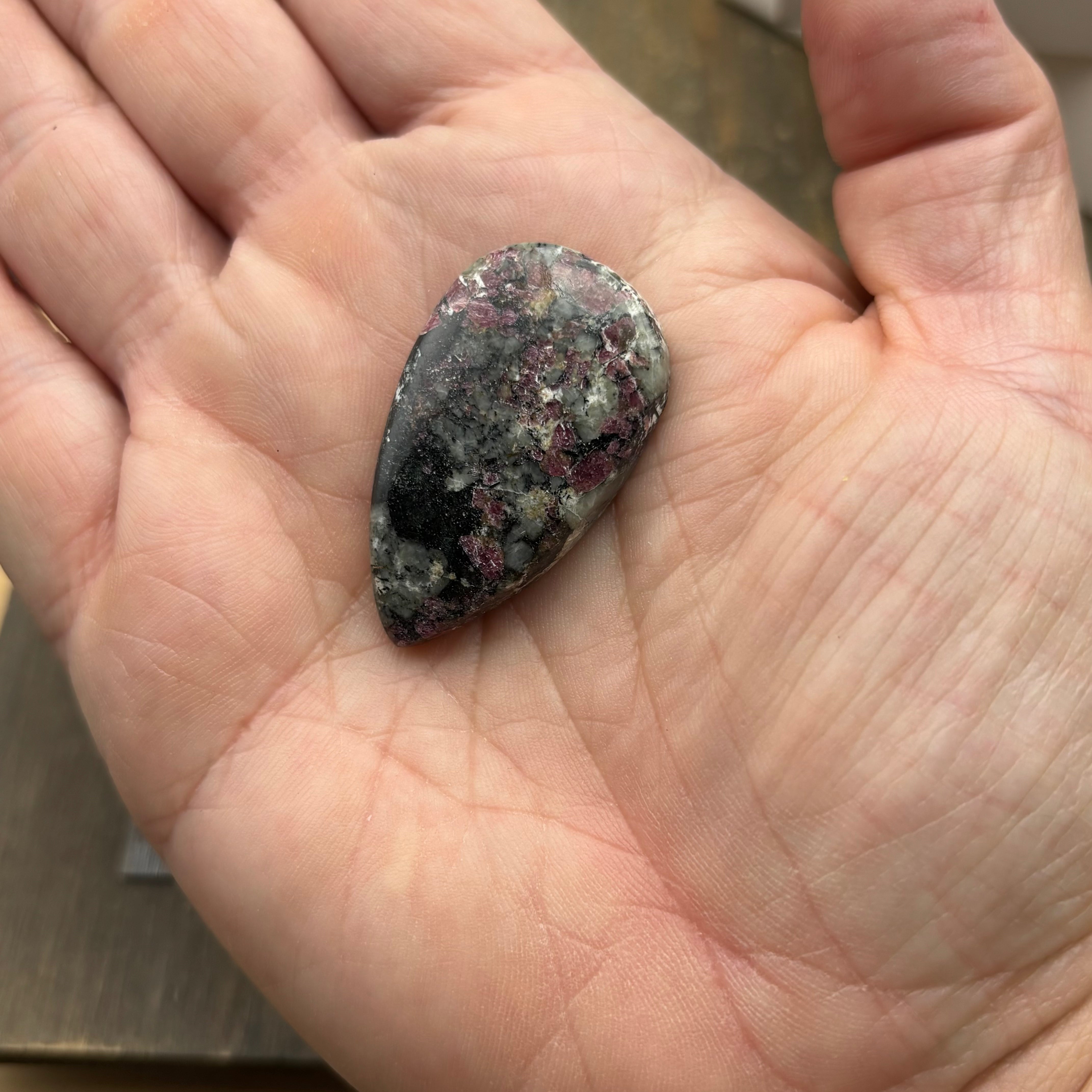 Eudialyte Cabochon - 016
