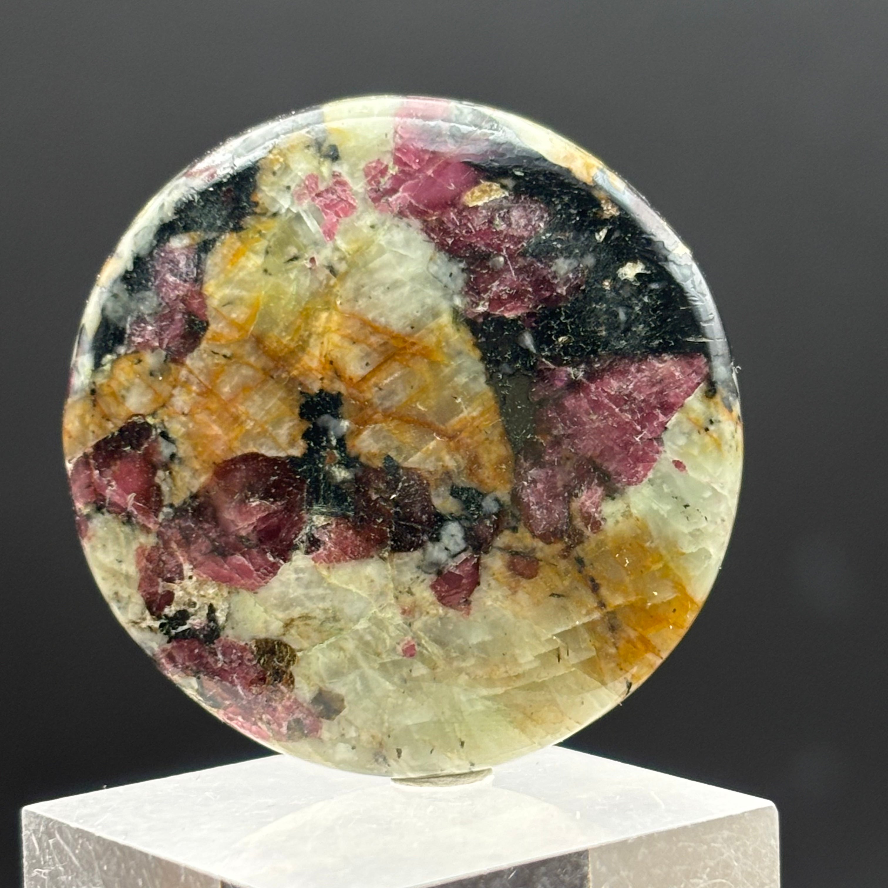 Eudialyte Cabochon - 017