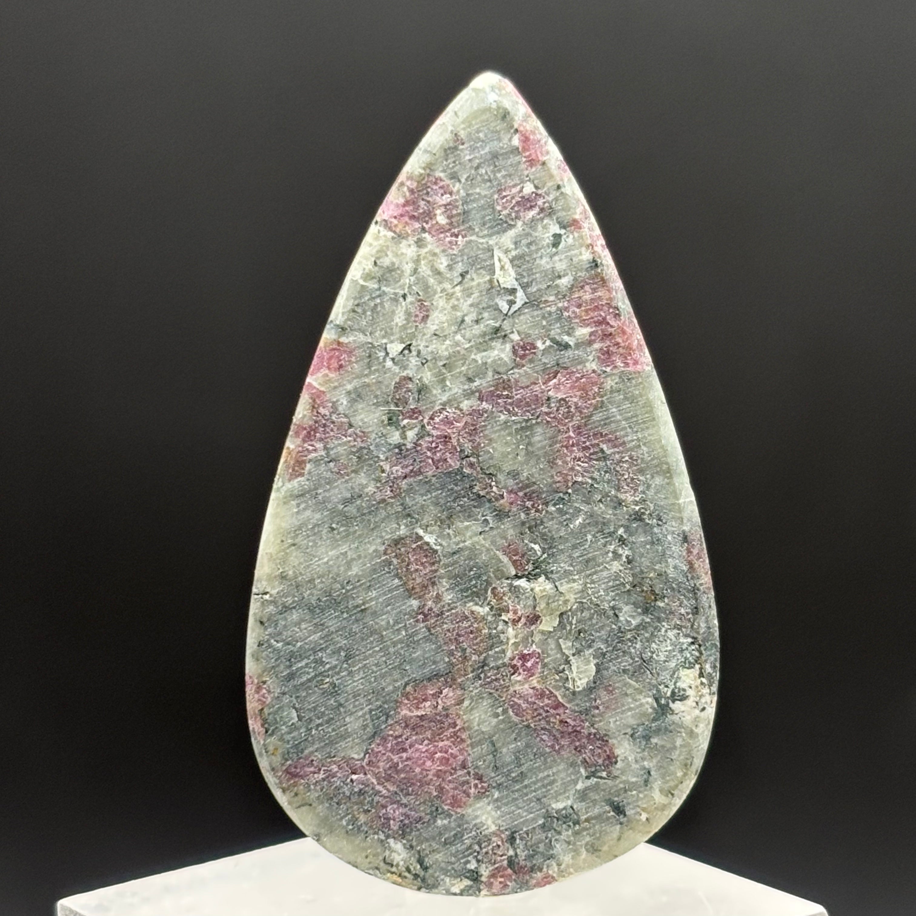 Eudialyte Cabochon - 018