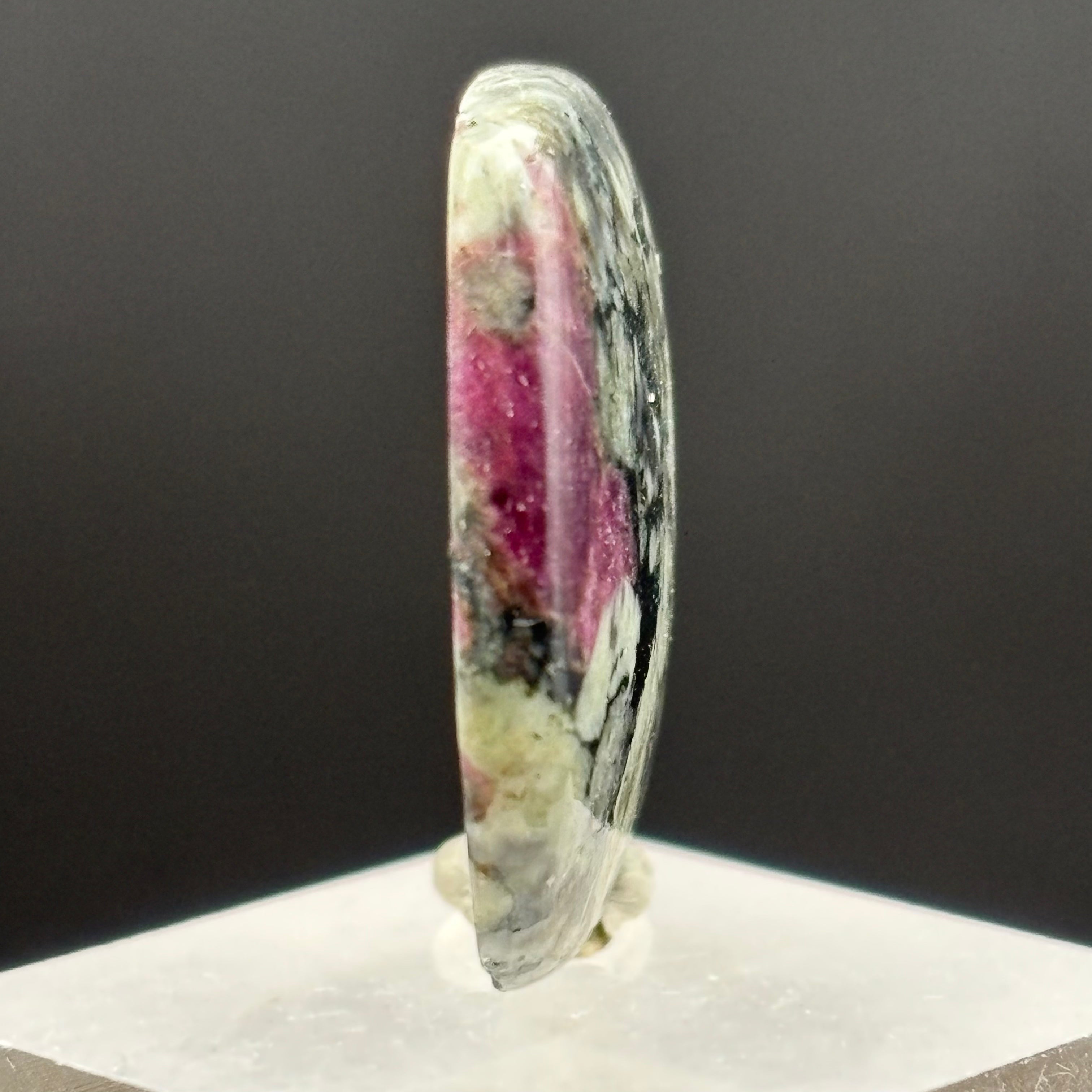 Eudialyte Cabochon - 021