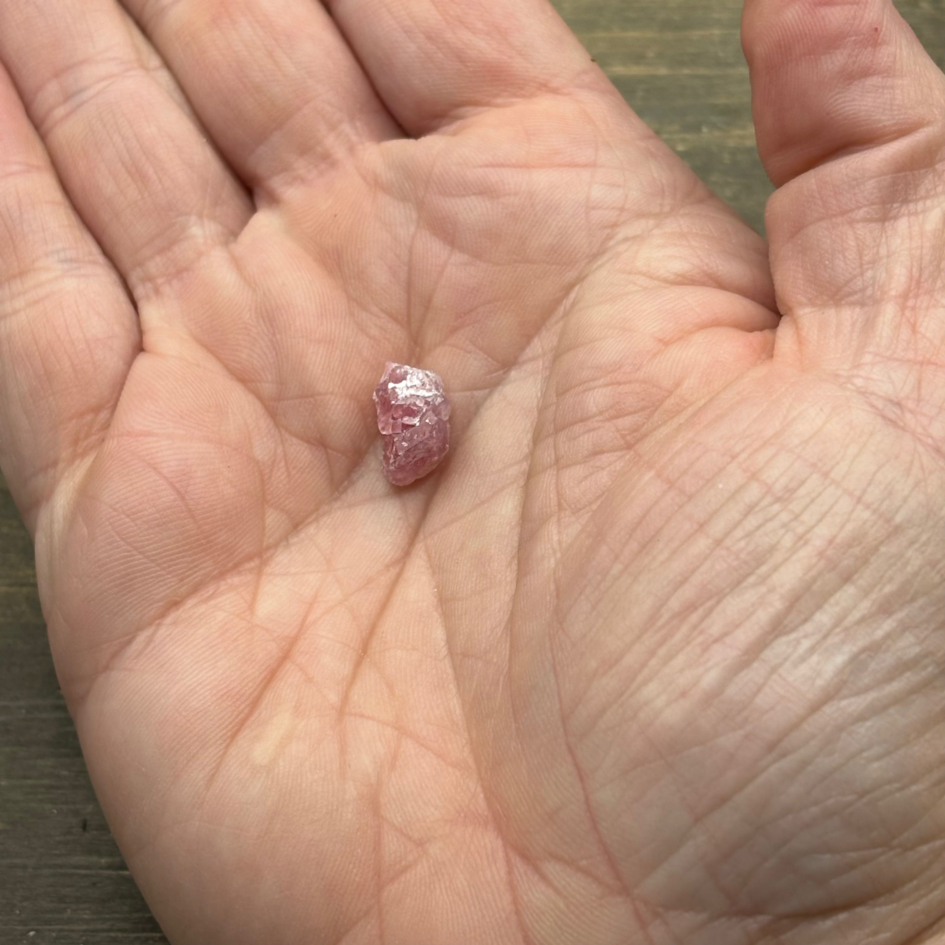Raspberry Beryl (Pezzottaite) - 113