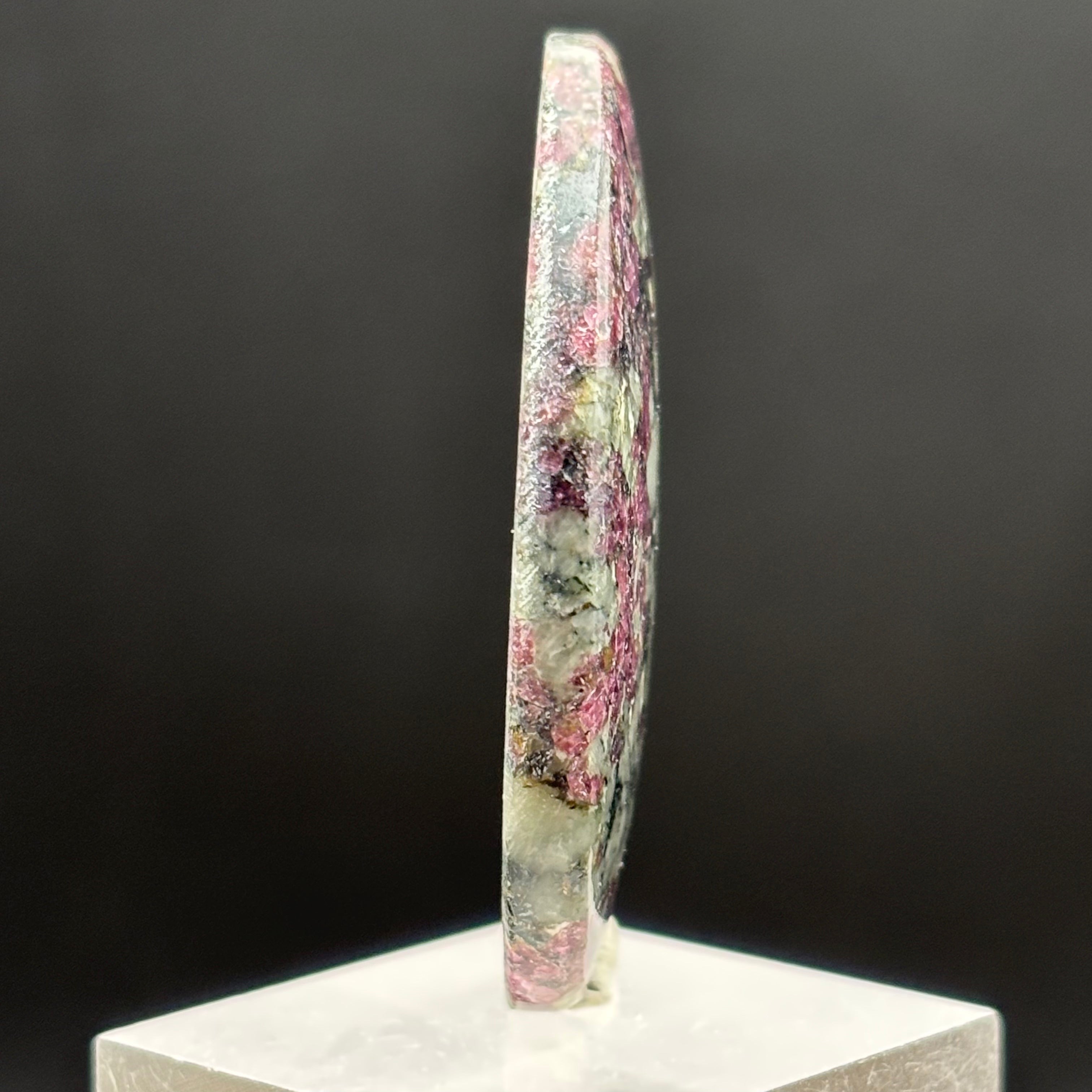 Eudialyte Cabochon - 023