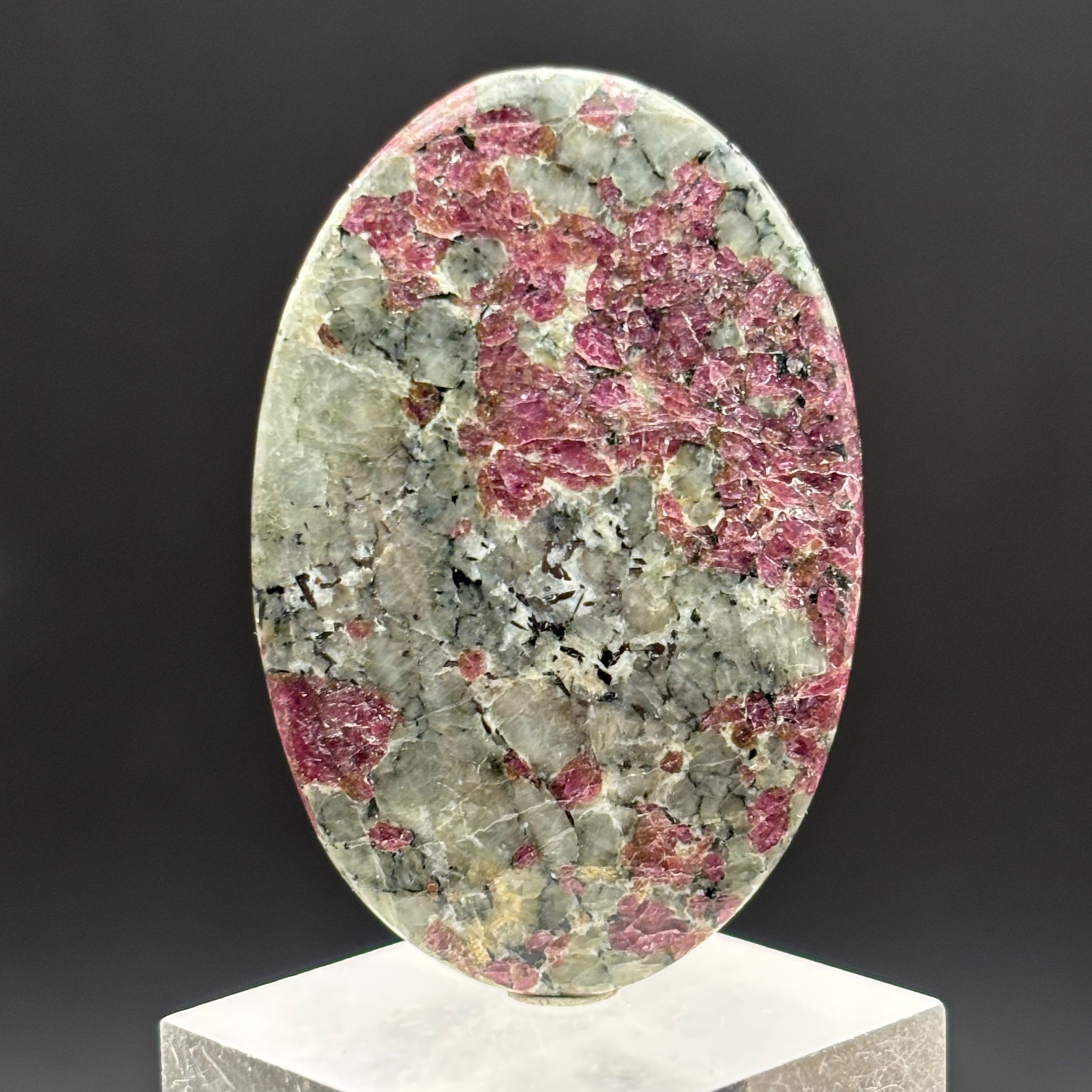 Eudialyte Cabochon - 024