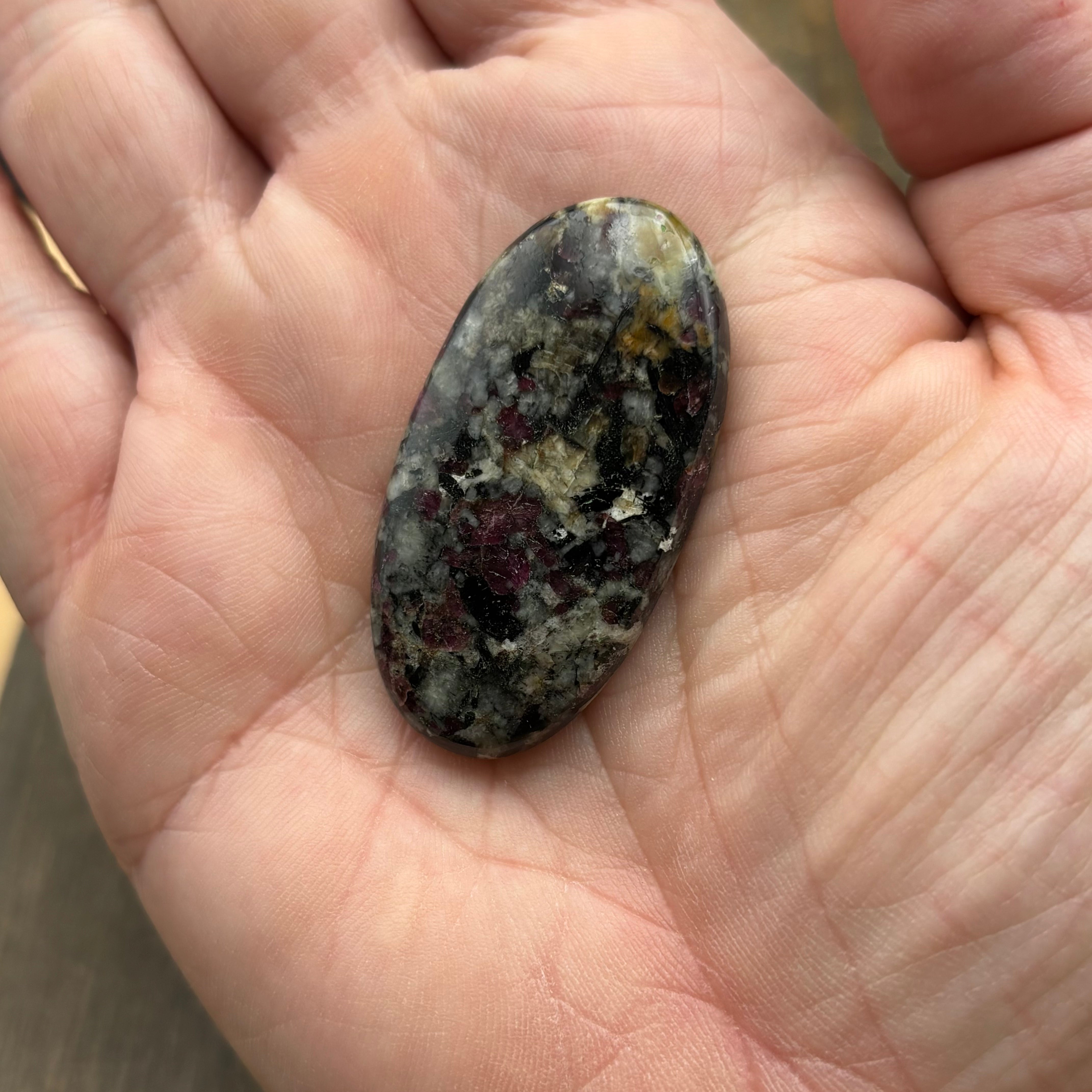 Eudialyte Cabochon - 027