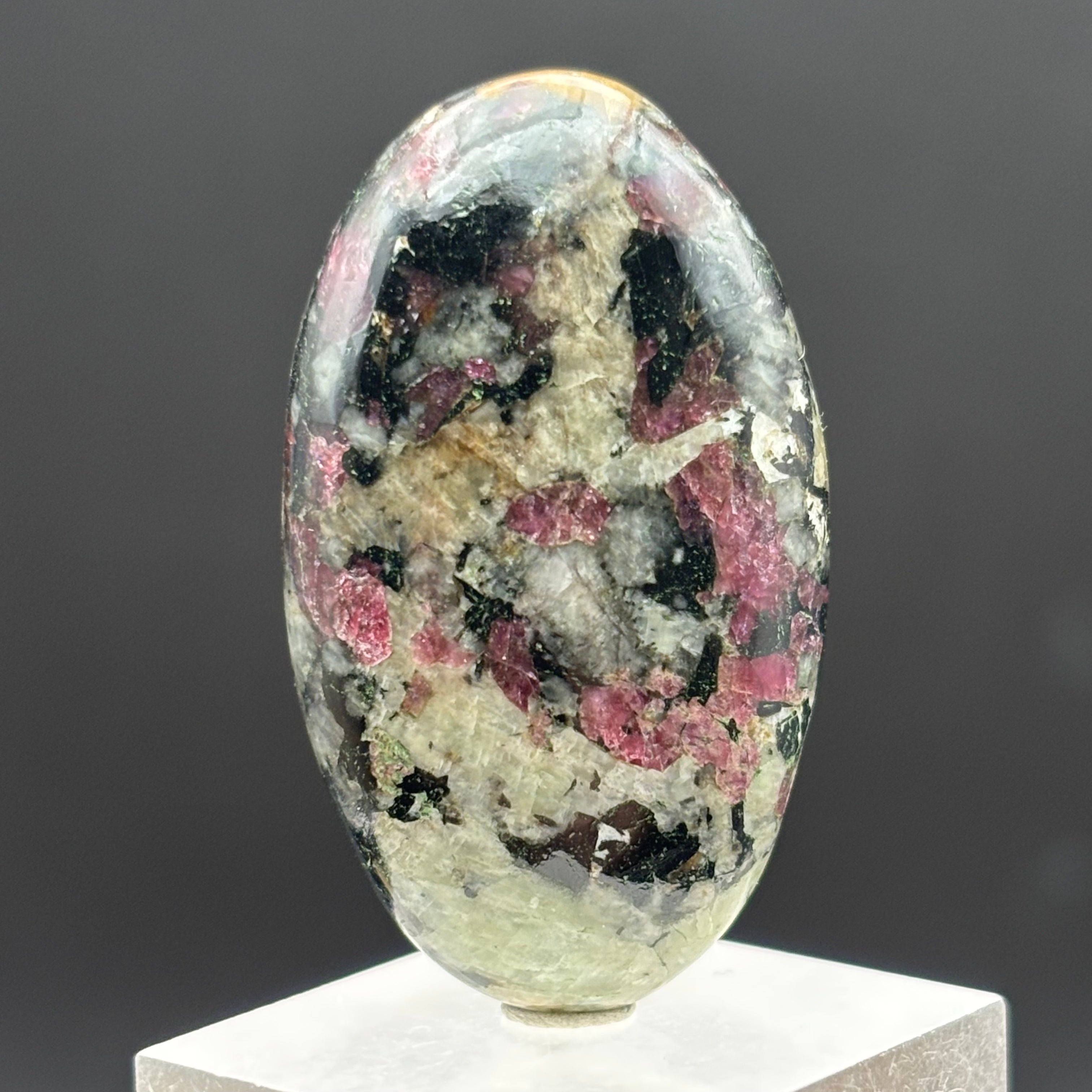 Eudialyte Cabochon - 028