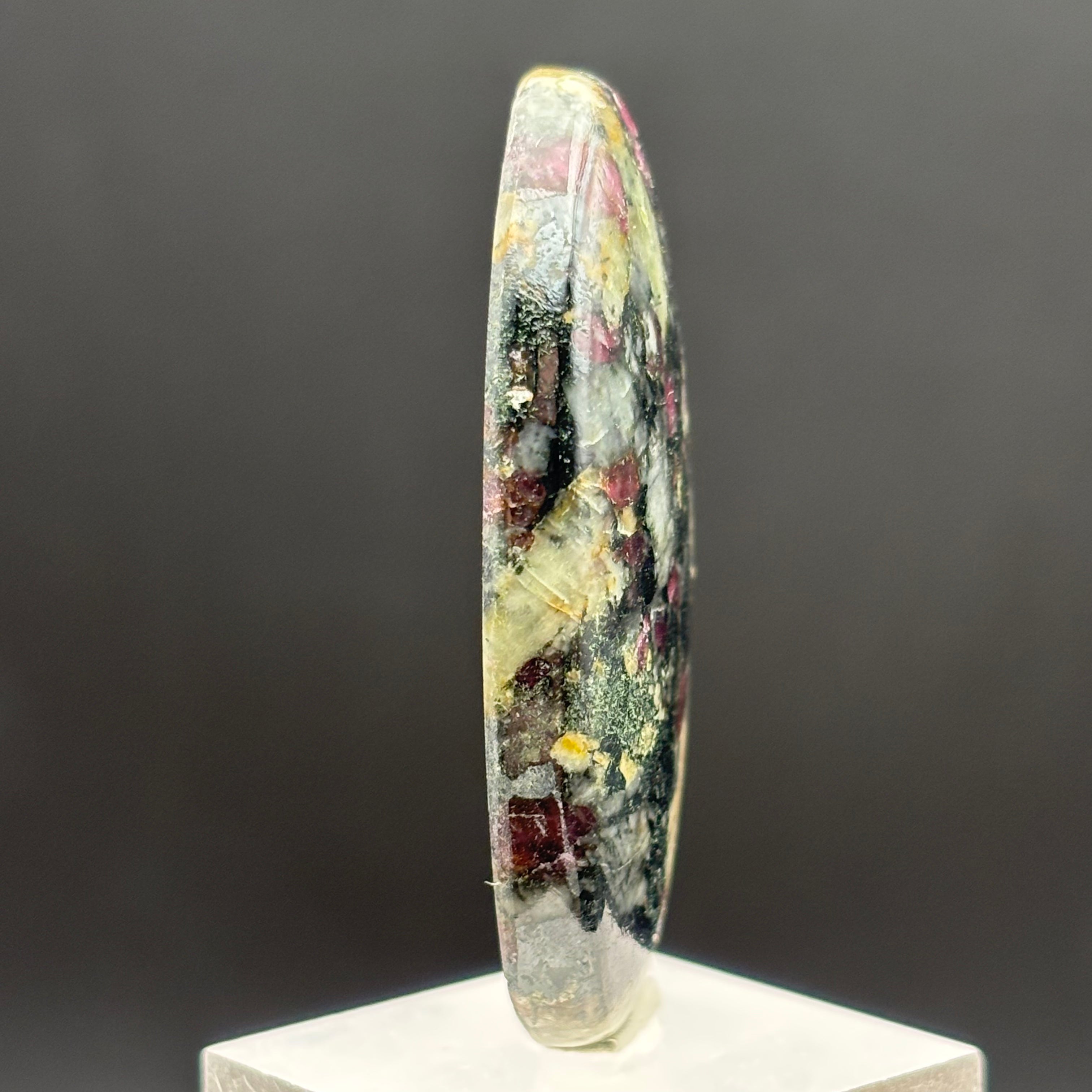 Eudialyte Cabochon - 030