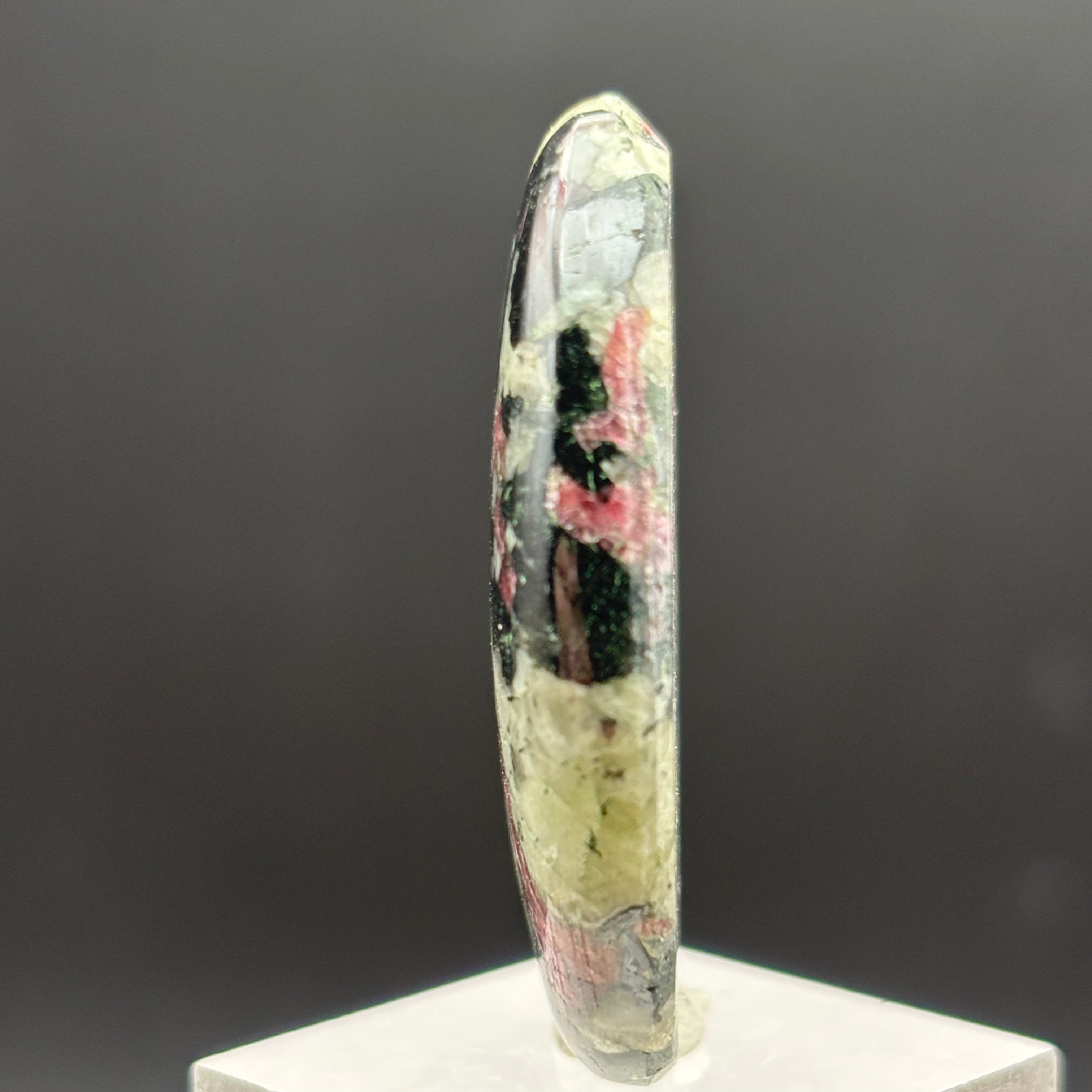 Eudialyte Cabochon - 038
