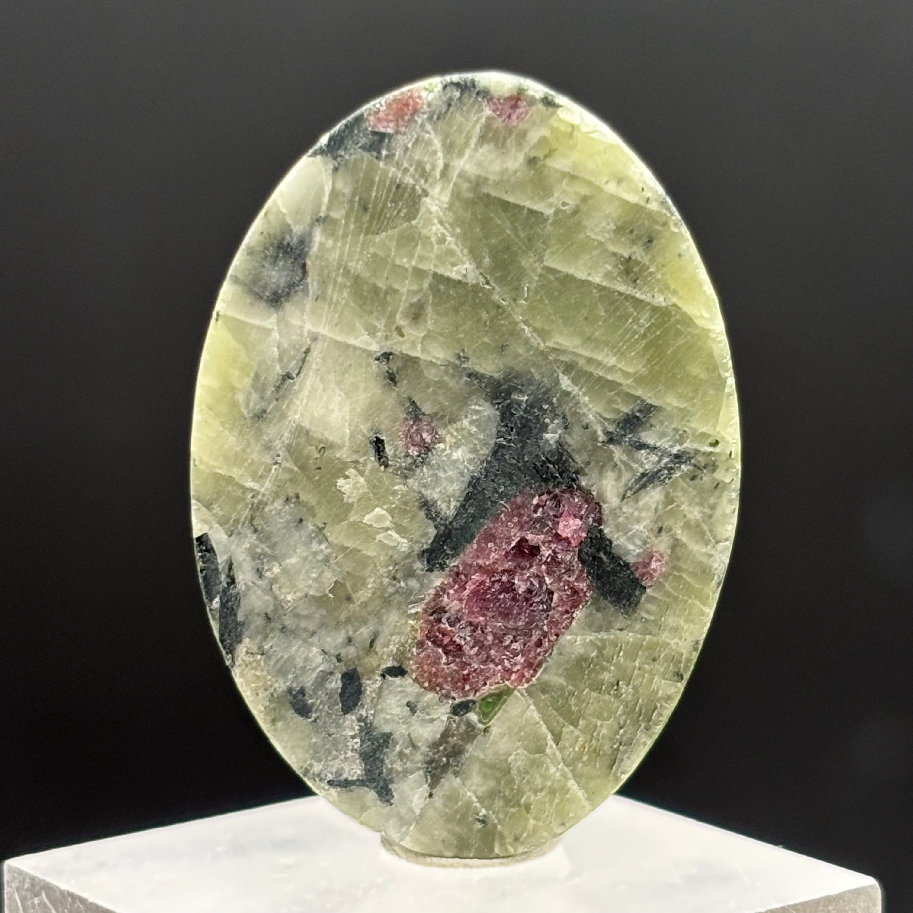 Eudialyte Cabochon - 039