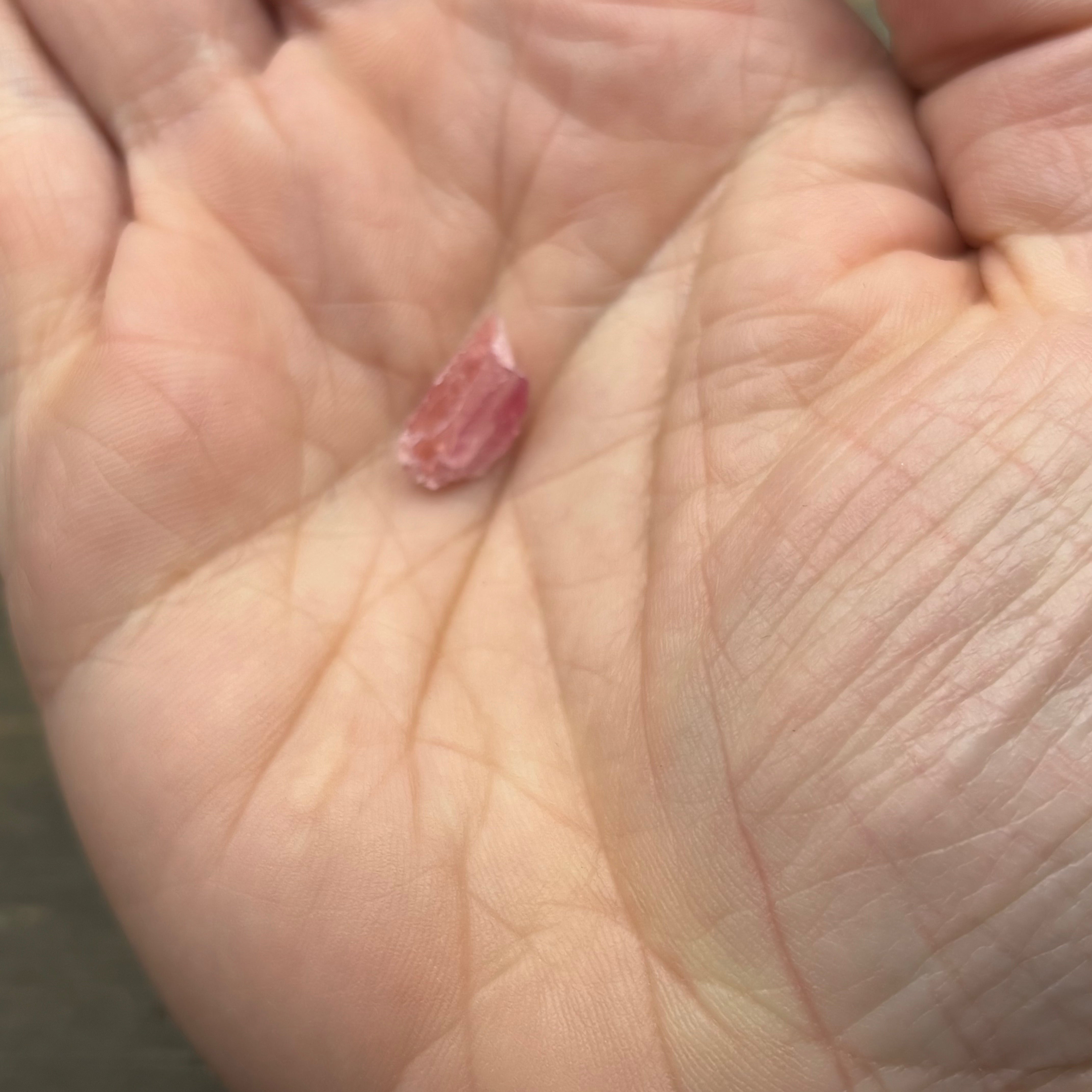 Raspberry Beryl (Pezzottaite) - 132