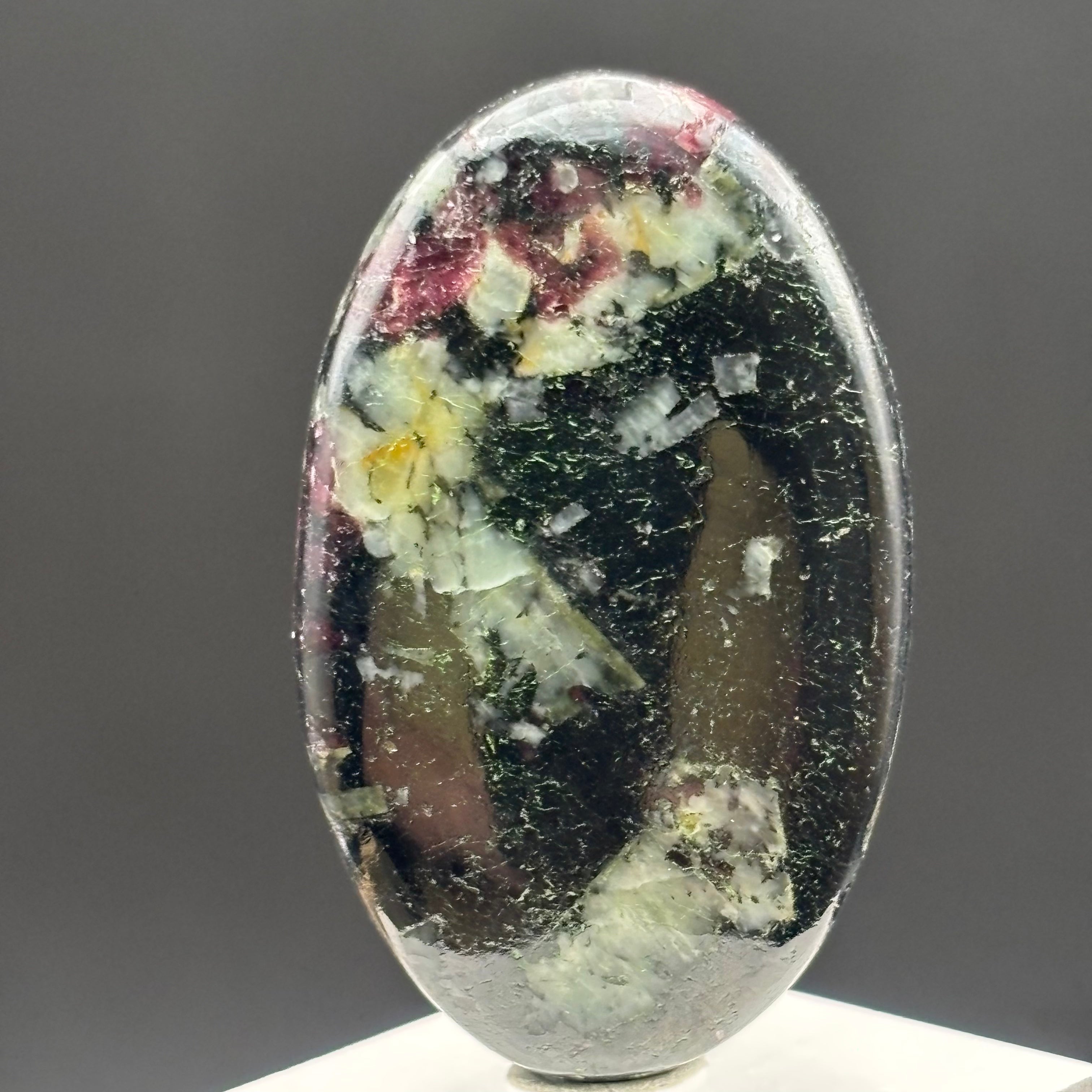 Eudialyte Cabochon - 044