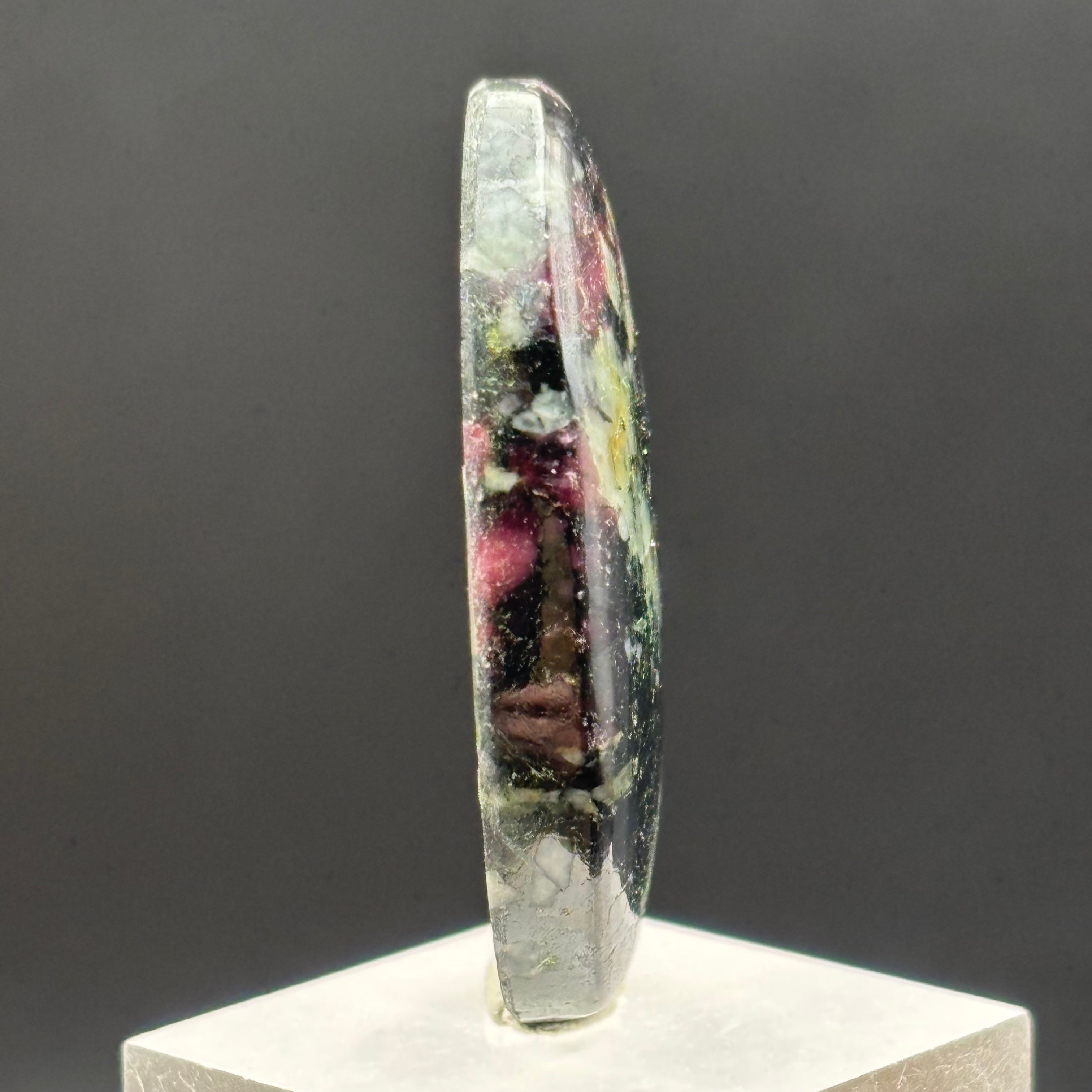 Eudialyte Cabochon - 044