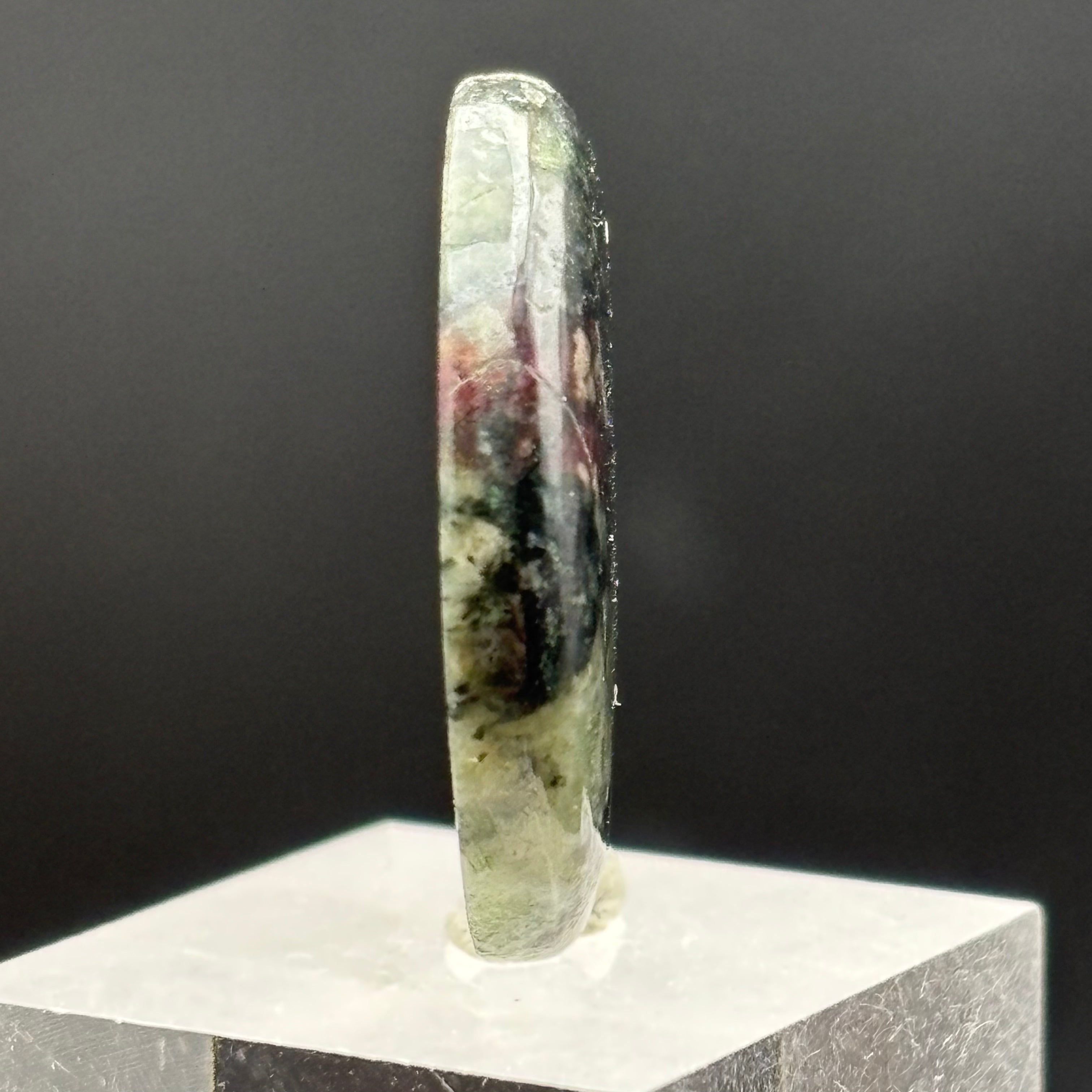 Eudialyte Cabochon - 046