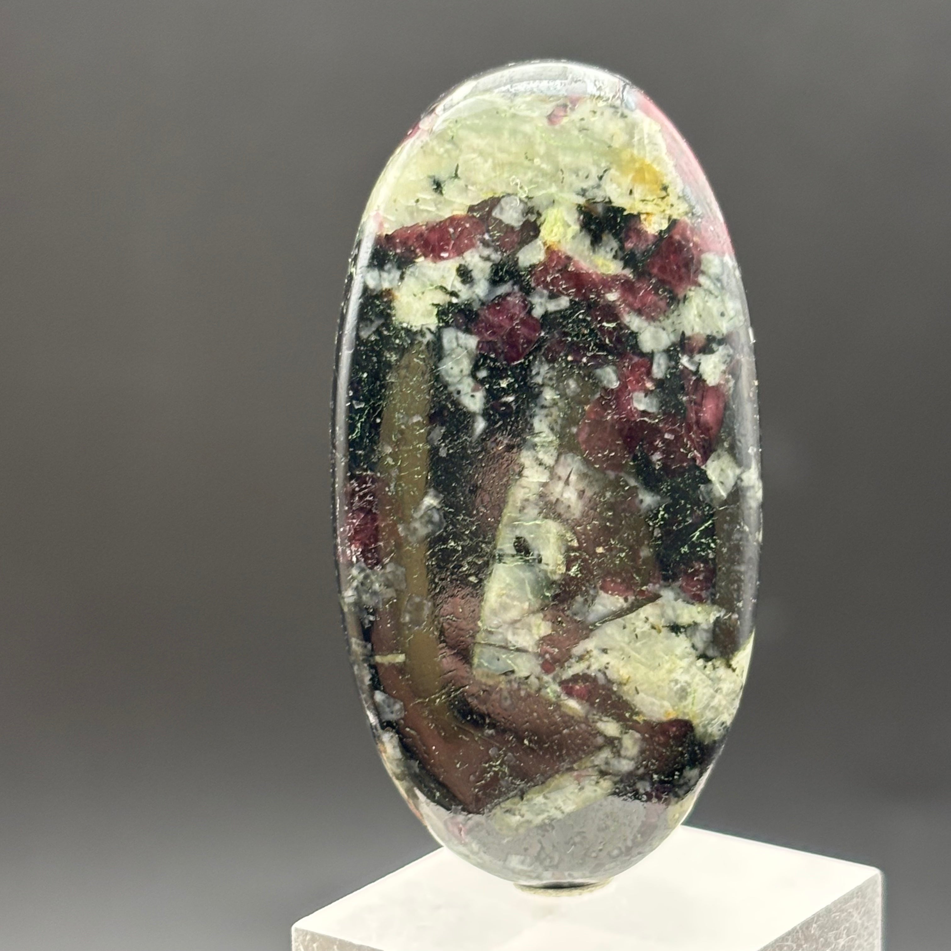 Eudialyte Cabochon - 047