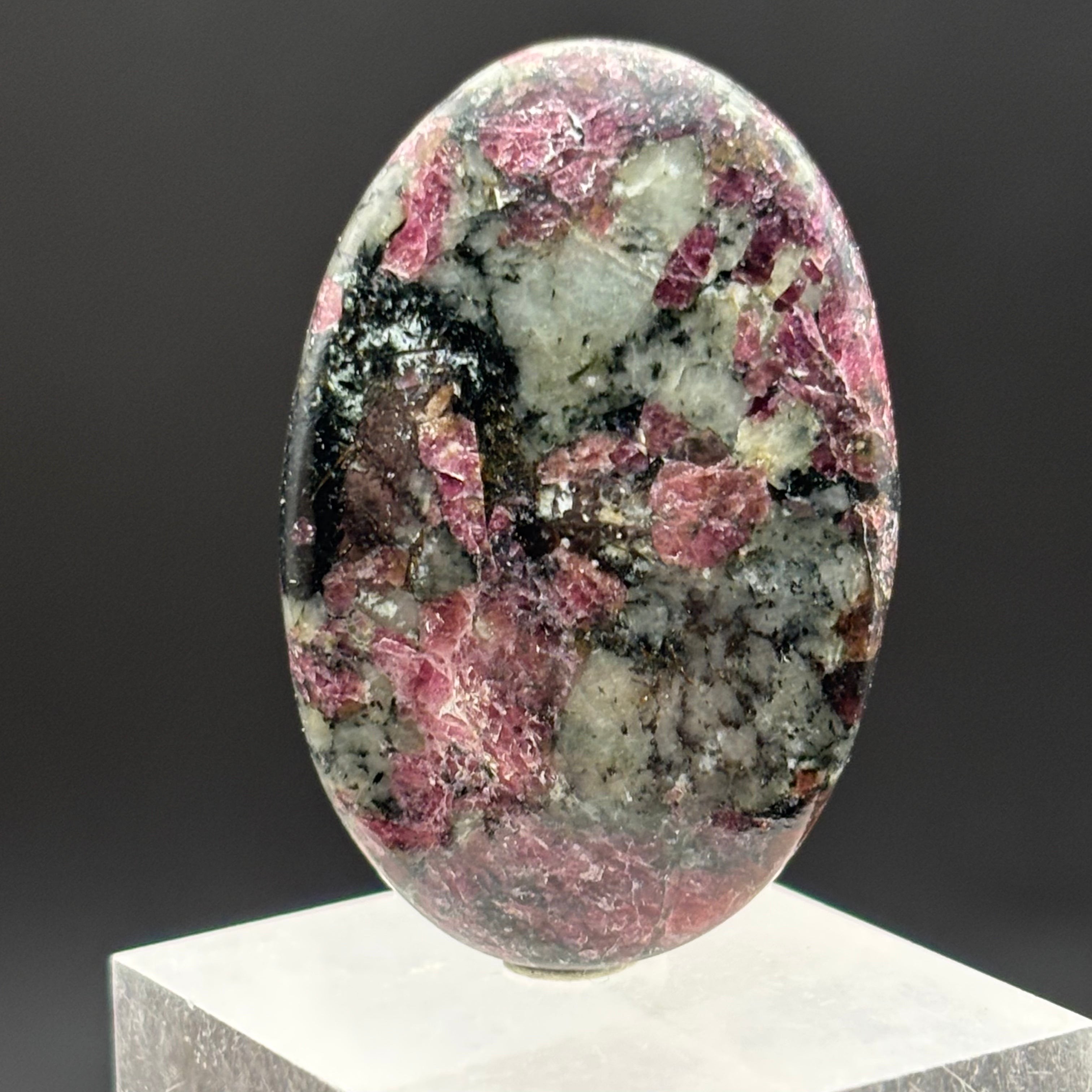 Eudialyte Cabochon - 048