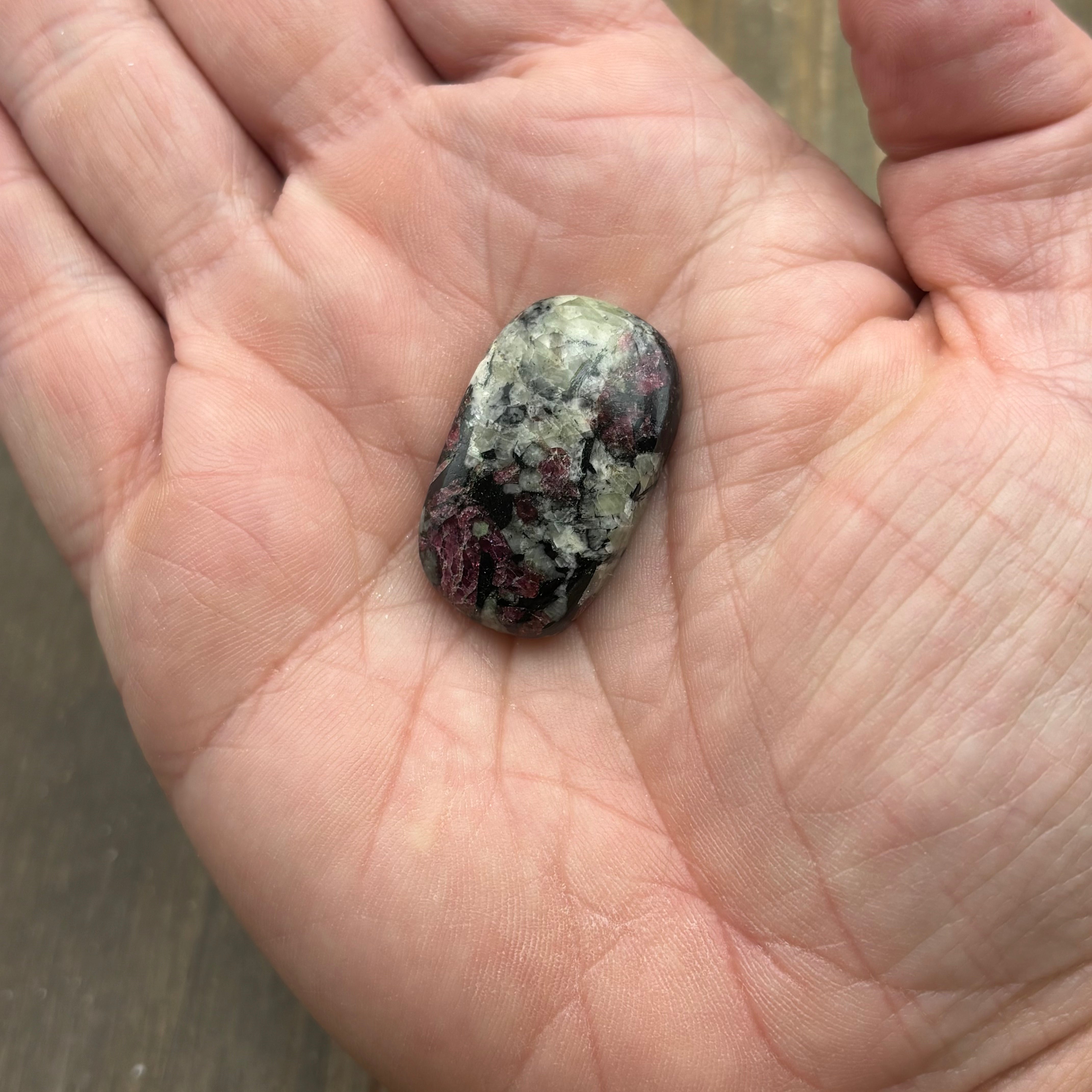 Eudialyte Cabochon - 011