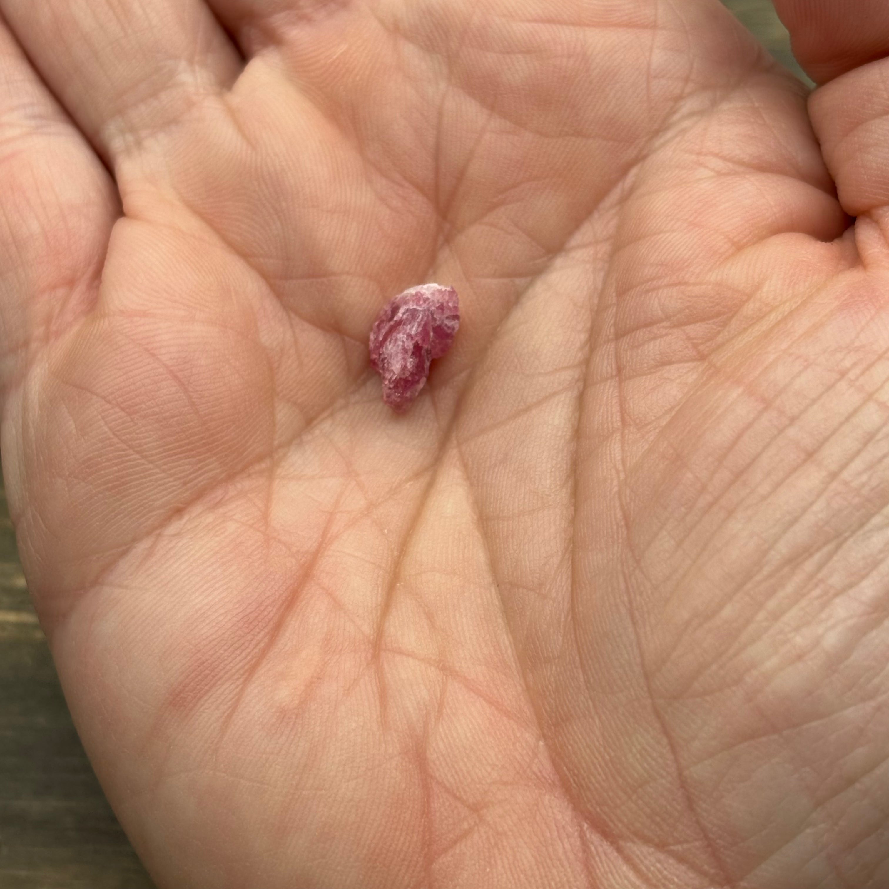 Raspberry Beryl (Pezzottaite) - 180