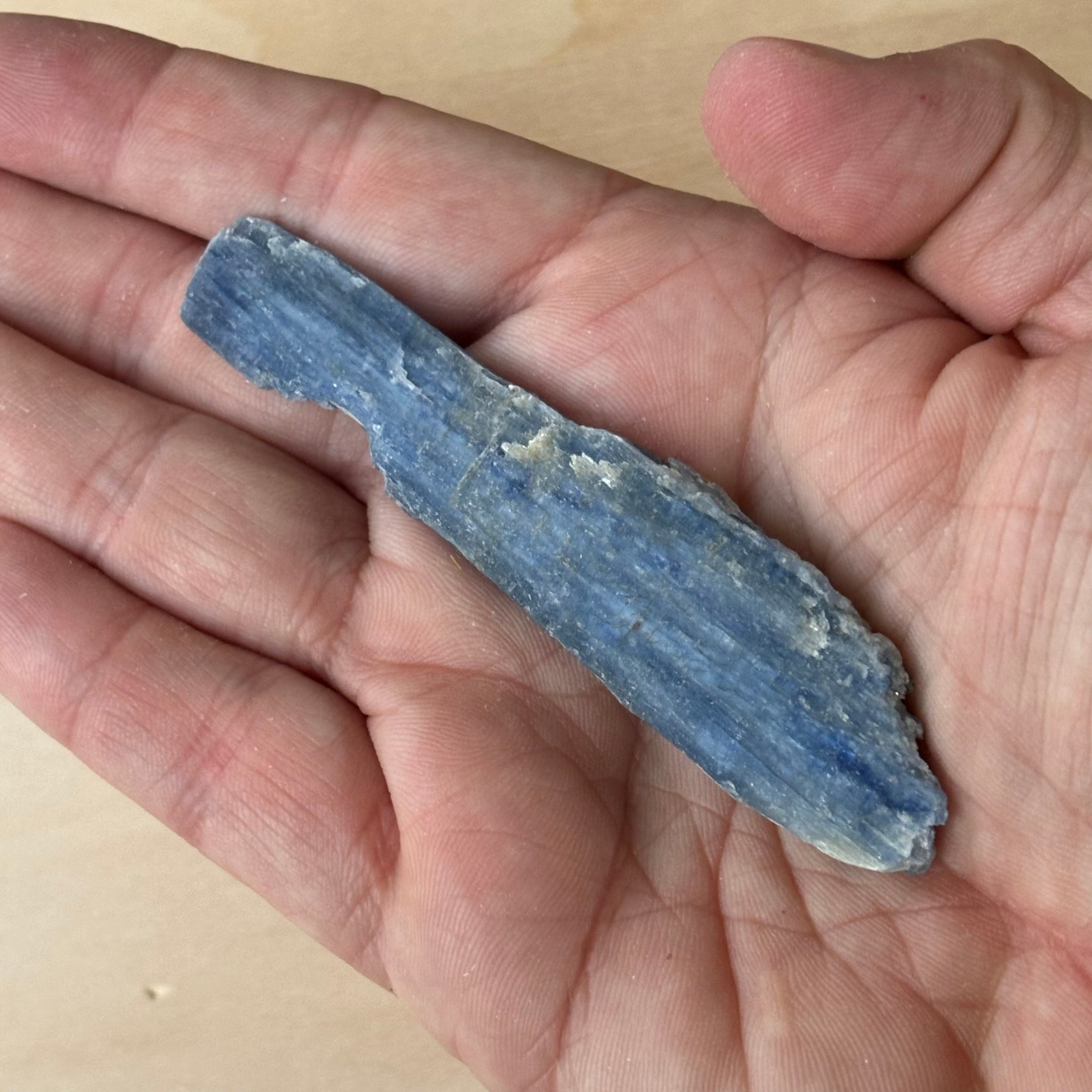 Kyanite - 008