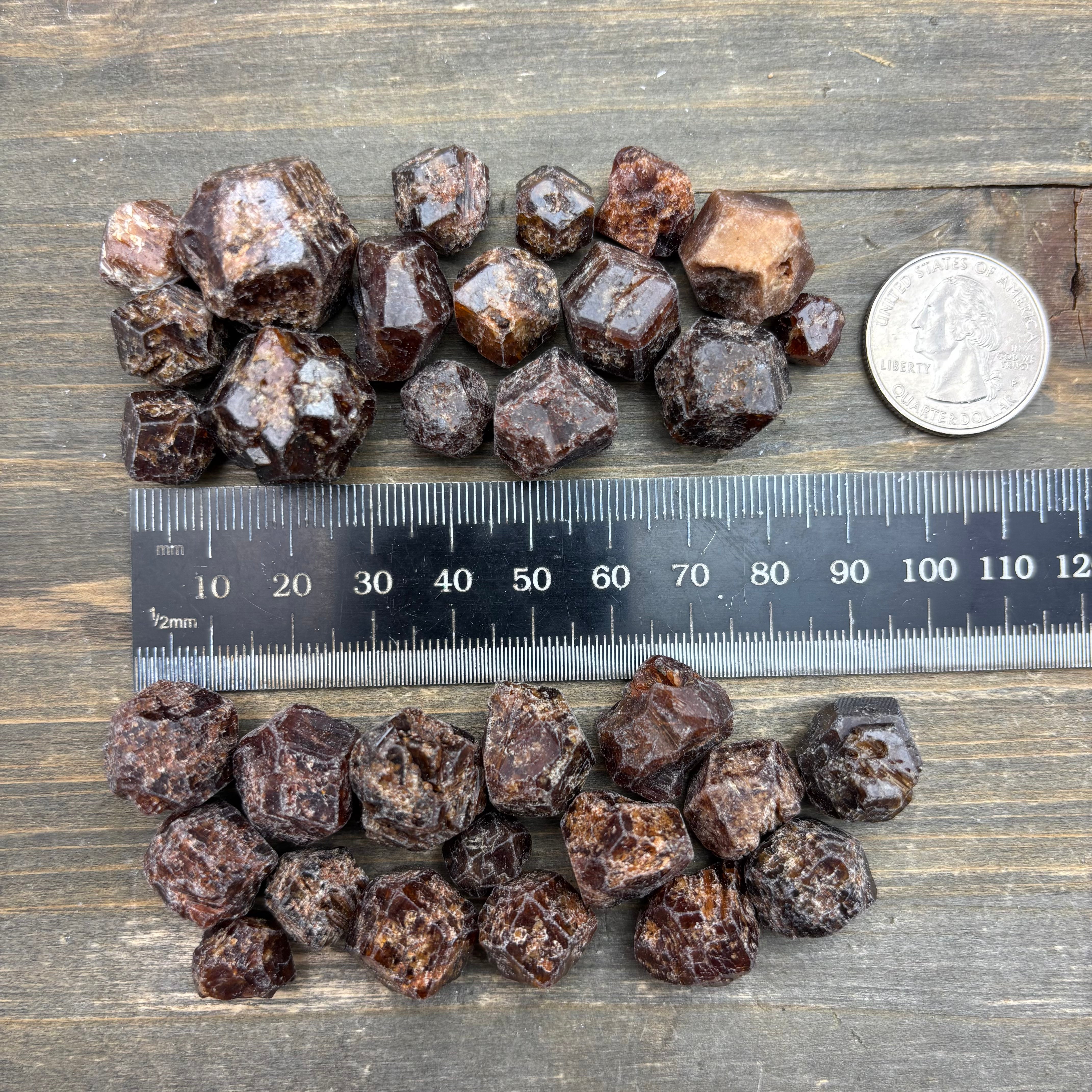 Garnet Crystal, Kit of 16