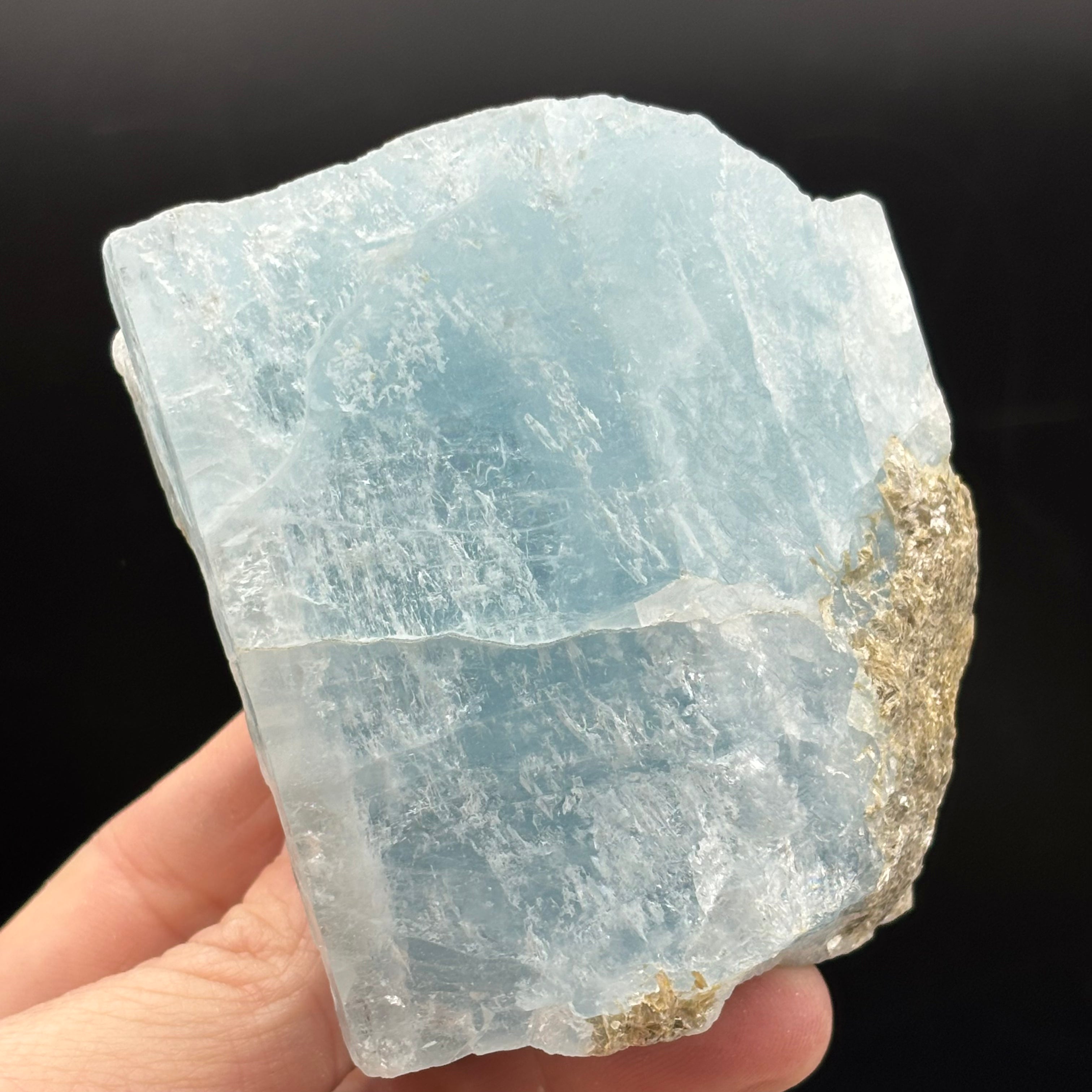 Aquamarine from the High Himalayas - 010