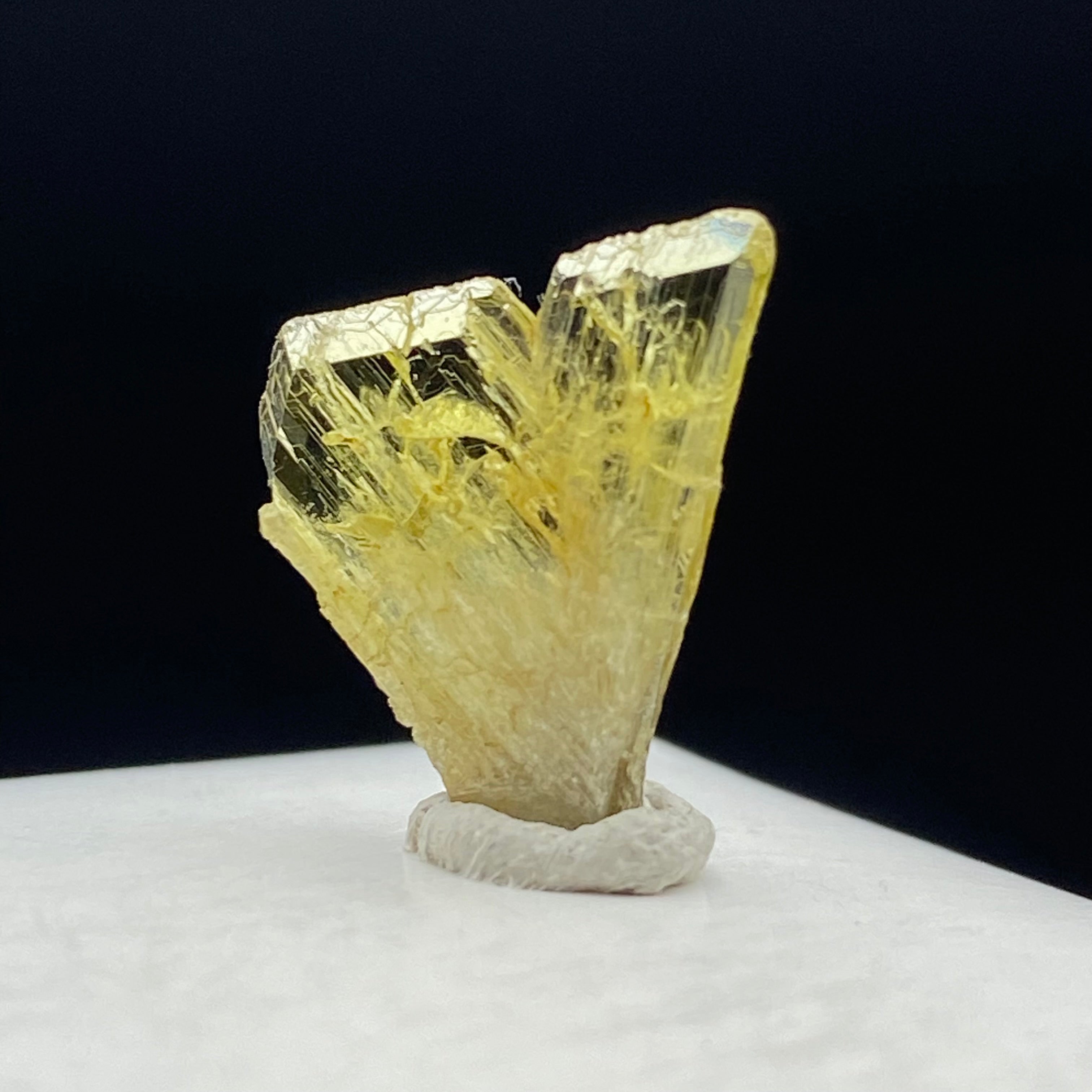 Chrysoberyl Crystal - 011