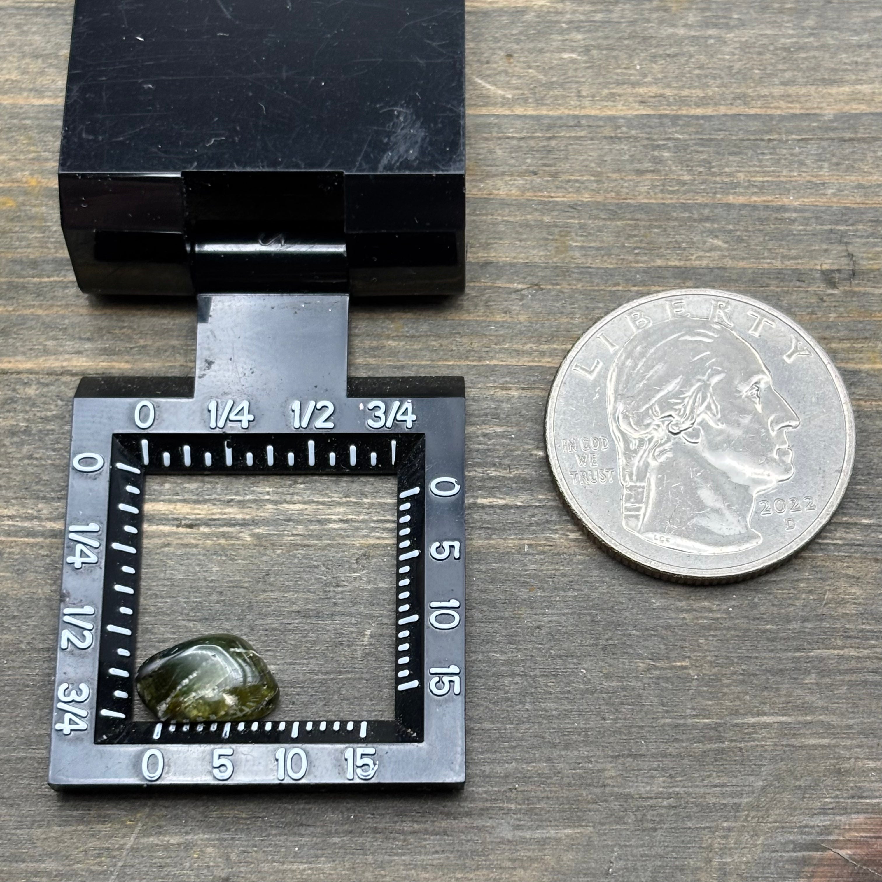 Green Tourmaline, Polished - 001