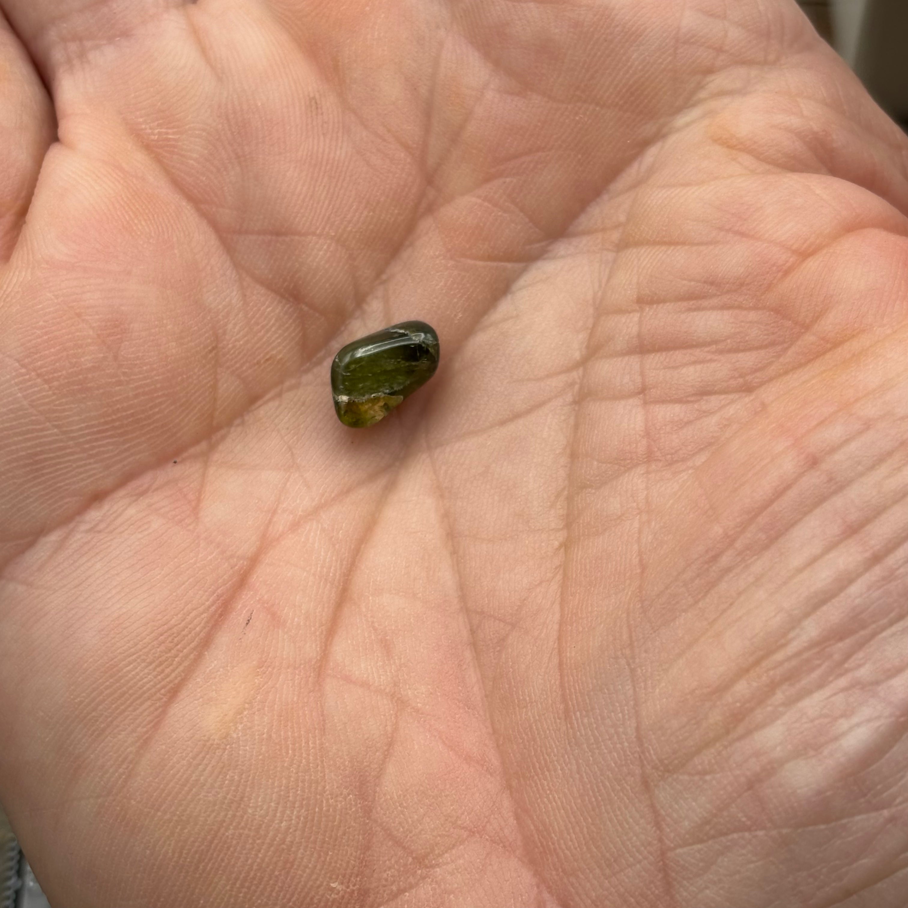 Green Tourmaline, Polished - 001
